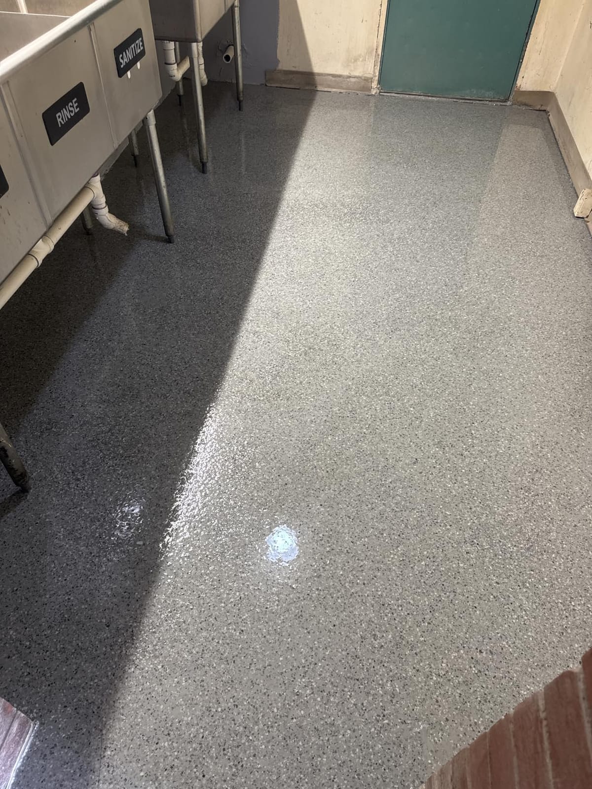 Light Gray | Floor Epoxy Resin for Garages, Basements, Warehouses, Retail Stores and More | Highly Durable | Resistant to Scratches, Spills, and Stains (3 Gallon/Light Gray) customer photo 1