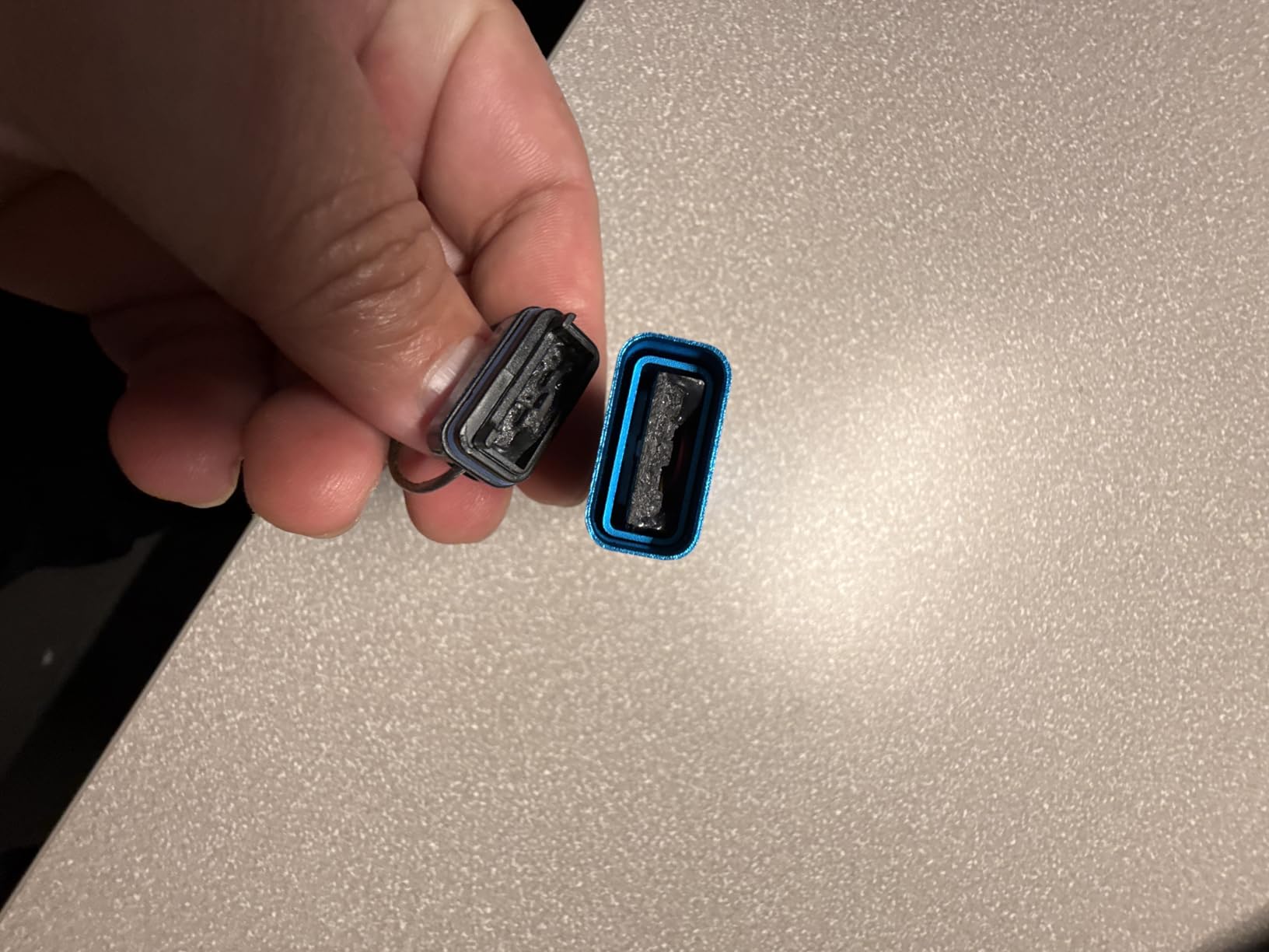 Kingston Ironkey Keypad 200 USB-C 16GB Encrypted Flash Drive | FIPS 140-3 Level 3 | XTS-AES 256-bit | BadUSB and Brute Force Protection customer photo 1