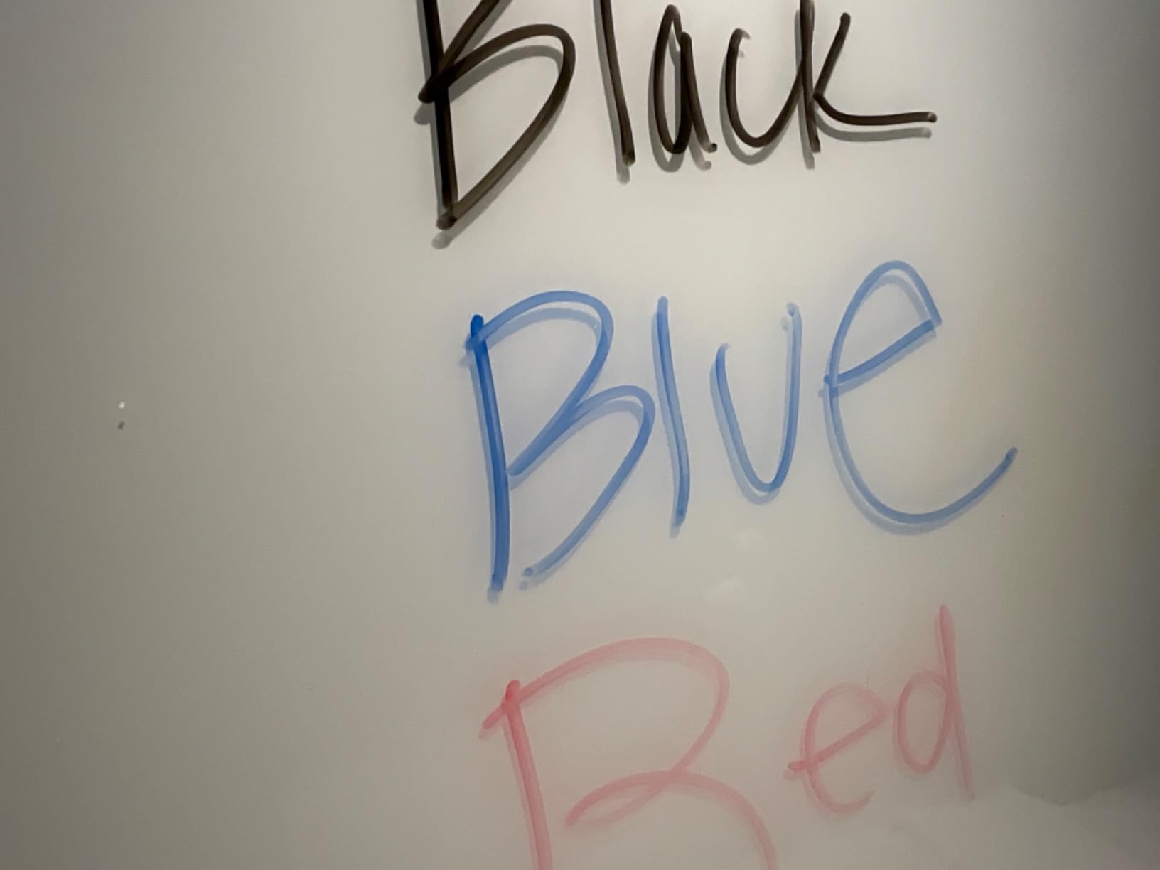 MaxGear Glass Whiteboard Tempered Magnetic Dry Erase Board 48x36 Inch | Frameless Design customer photo 1