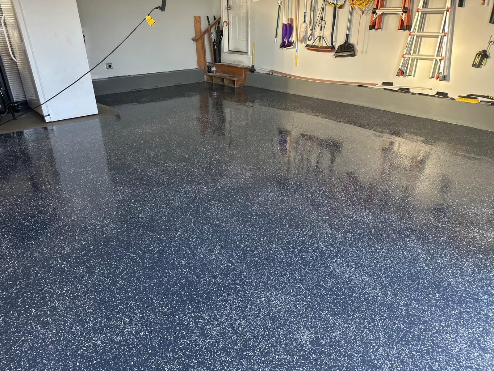 BP Resins: Single Shot |100% Solids Epoxy Resin Kit (3 Gallons) Solvent-Less, Two Component Gloss Coat Finish- Low VOC! Industrial Use, Garages, Floors & More! (White) + Free Mixer! customer photo 2