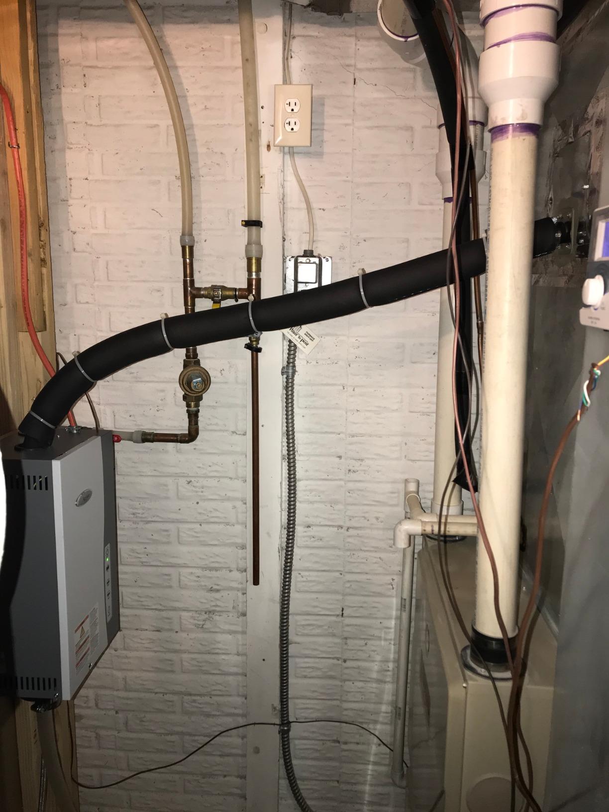 AprilAire 800 Whole-House Steam Humidifier, Large Capacity for Homes up to 10,300 Sq. Ft. customer photo 2