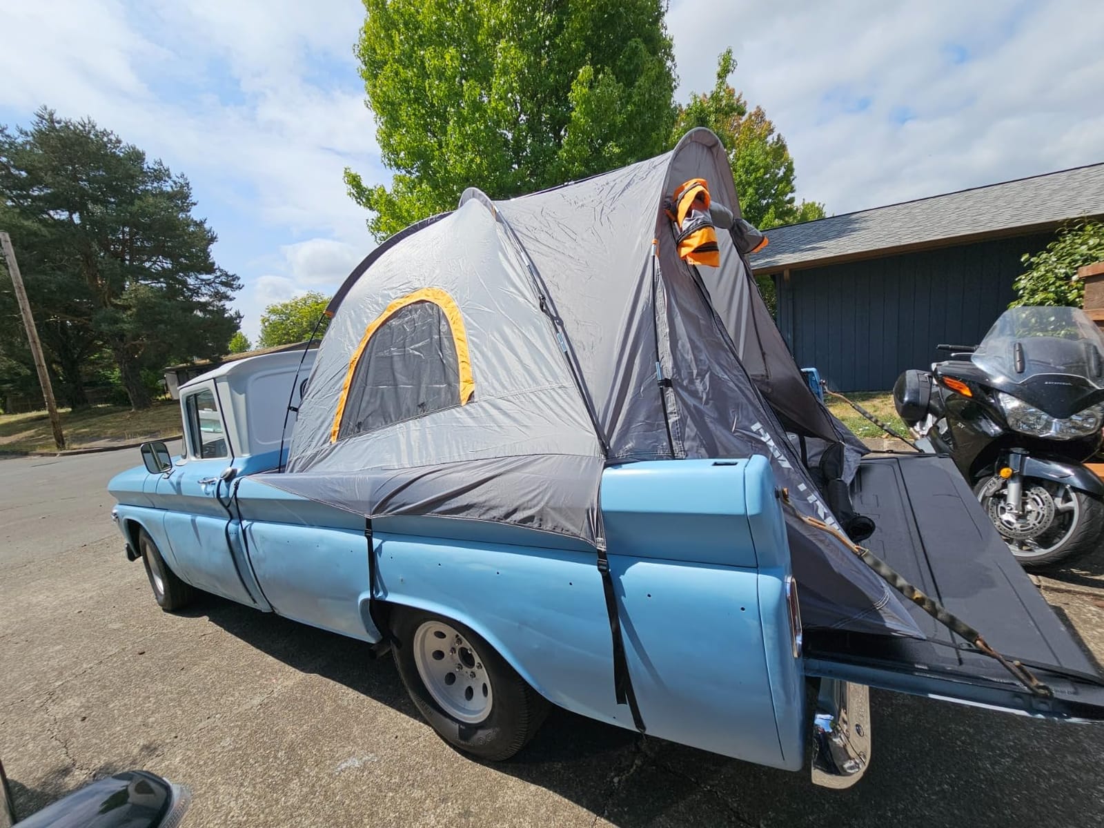 HEYTRIP Truck Bed Tent 5.5ft-6.8ft Waterproof Pickup Truck Tent Double Layer 2 Person Truck Tent Camper for Camping Fishing customer photo 1