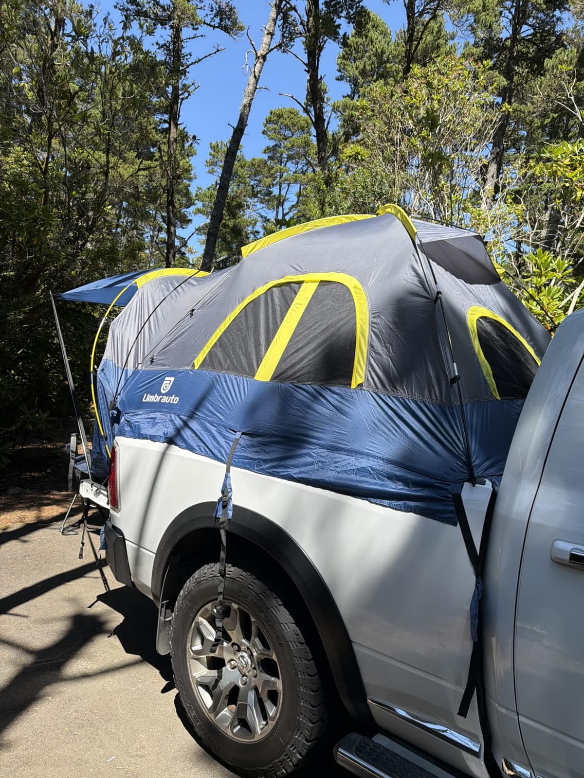 Umbrauto Truck Bed Tent with Awning: 6.4-6.7FT PU3000mm Waterproof Tailgate Pickup Truck Tents, Easy Set-up for 2 Person, Fits Full Size Short Bed, Chevy, Dodge, Ford, GMC, Green customer photo 1