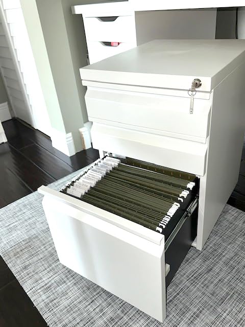 Guizeeopo 3 Drawer File Cabinet with Lock, File Cabinets for Home Office, Under Desk Cabinet, Locking File Cabinet for A4/Letter/Legal, Fully Assembled Except Casters, Matte White customer photo 2