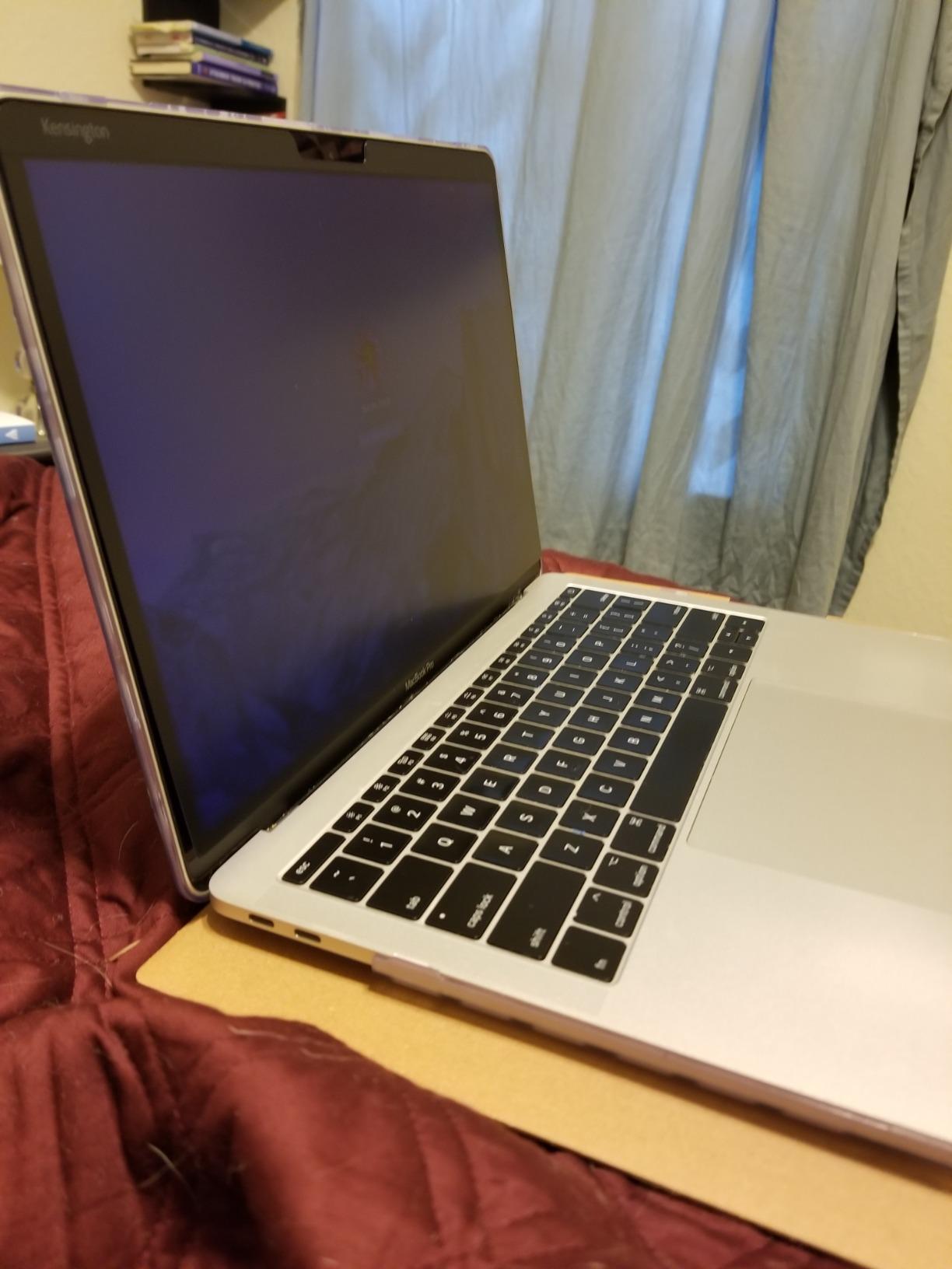 Kensington MP136 Magnetic Privacy Screen for MacBook Air 13.6 inch (2022-2024, M2, M3, M4), Removable Laptop Privacy Filter, Anti Glare Blue Light MacBook Mac Screen Protector customer photo 2