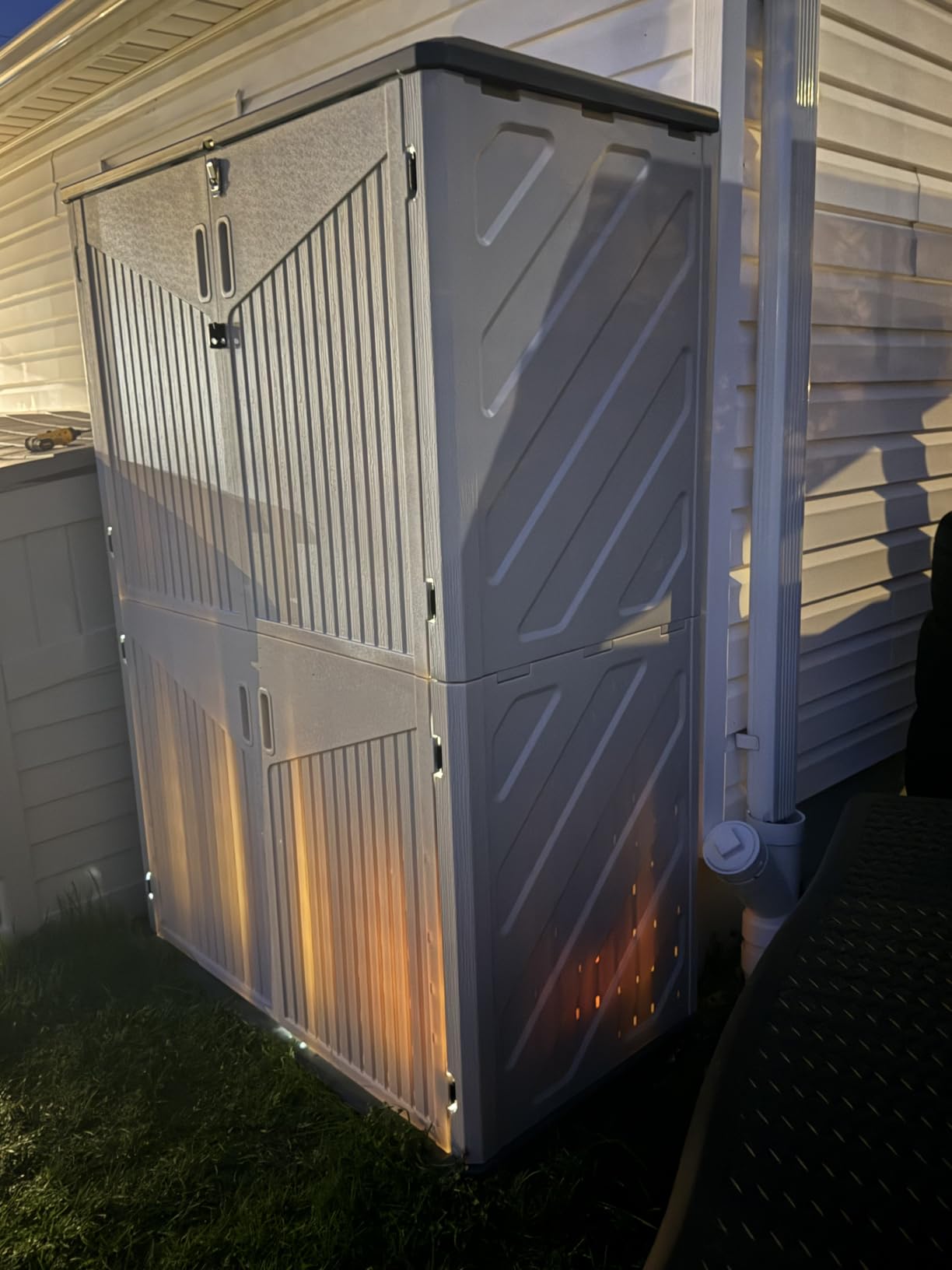 Aoxun Outdoor Storage Shed, 64 Cu.Ft Vertical Storage Sheds Outdoor with Floor, Outdoor Waterproof Storage Cabinet for Garage Storage, Pool Storage, Bike Shed, Garden Shed (White) customer photo 1