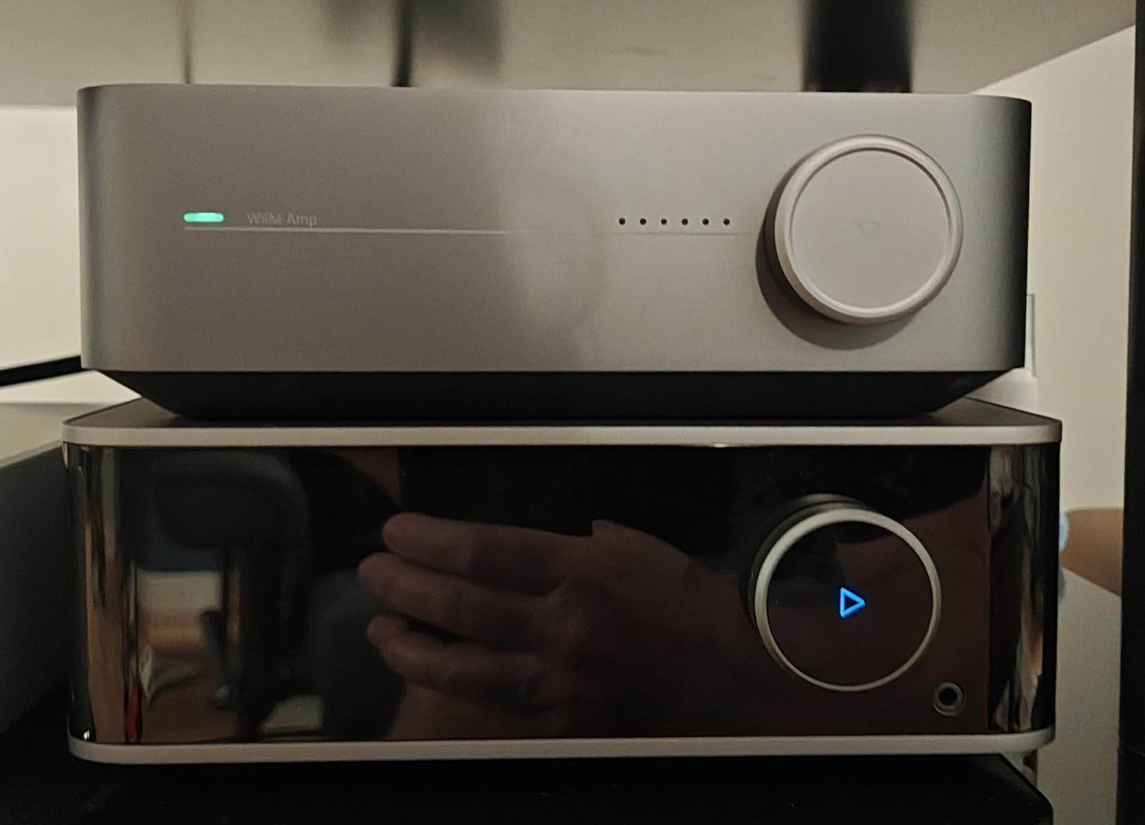 WiiM Amp Pro: Multiroom Streaming Amplifier | Compatible with Google Cast, Alexa | HDMI, Voice Control | Stream from Spotify, Amazon Music, Tidal & More - Dark Gray customer photo 1