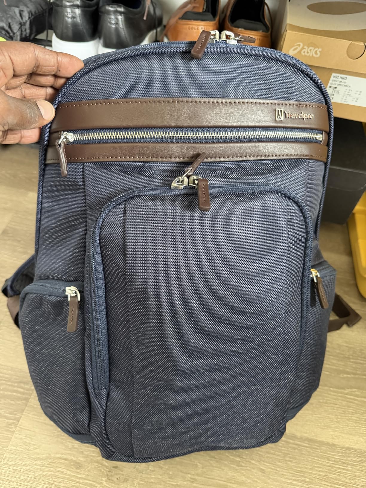 Travelpro Platinum Elite Business Laptop Travel Backpack, Fits up to 16 Inch Laptop, Water Resistant, Men and Women, Black customer photo 2