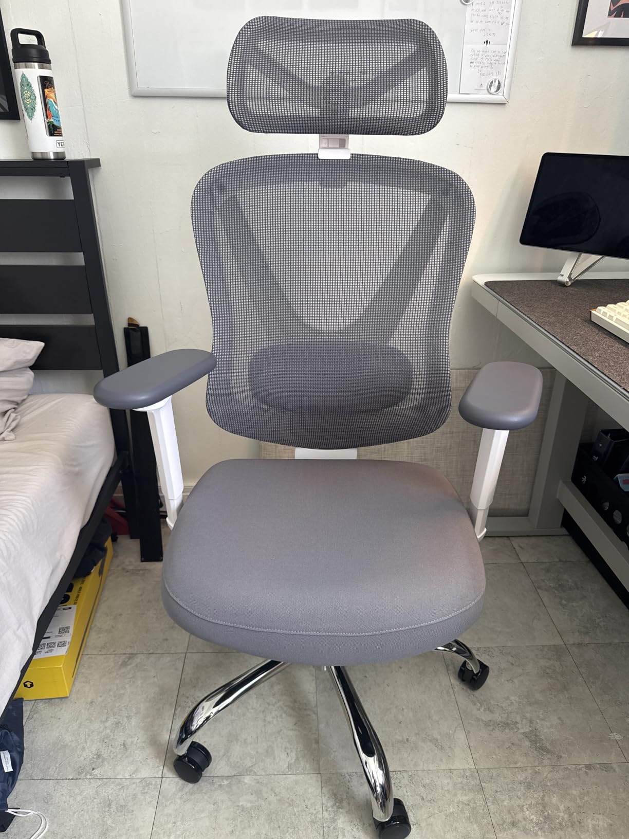 Ergonomic Mesh Office Chair - 3D Adjustable Lumbar Support & 3D Armrests, V-Shaped Back, Adjustable Desk Chair for Office & Home, White customer photo 1