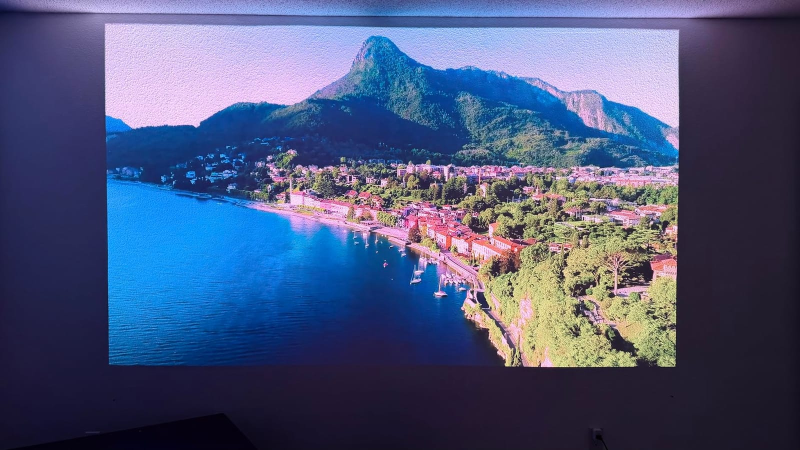 Hisense PL2, Ultra Short Throw Home Theater Laser Projector, 80” – 150”, 4K UHD, 2,700 Lumens, 3000:1 Contrast, Dolby Vision & Atmos, 3D, Google TV, WIFI 6E customer photo 1