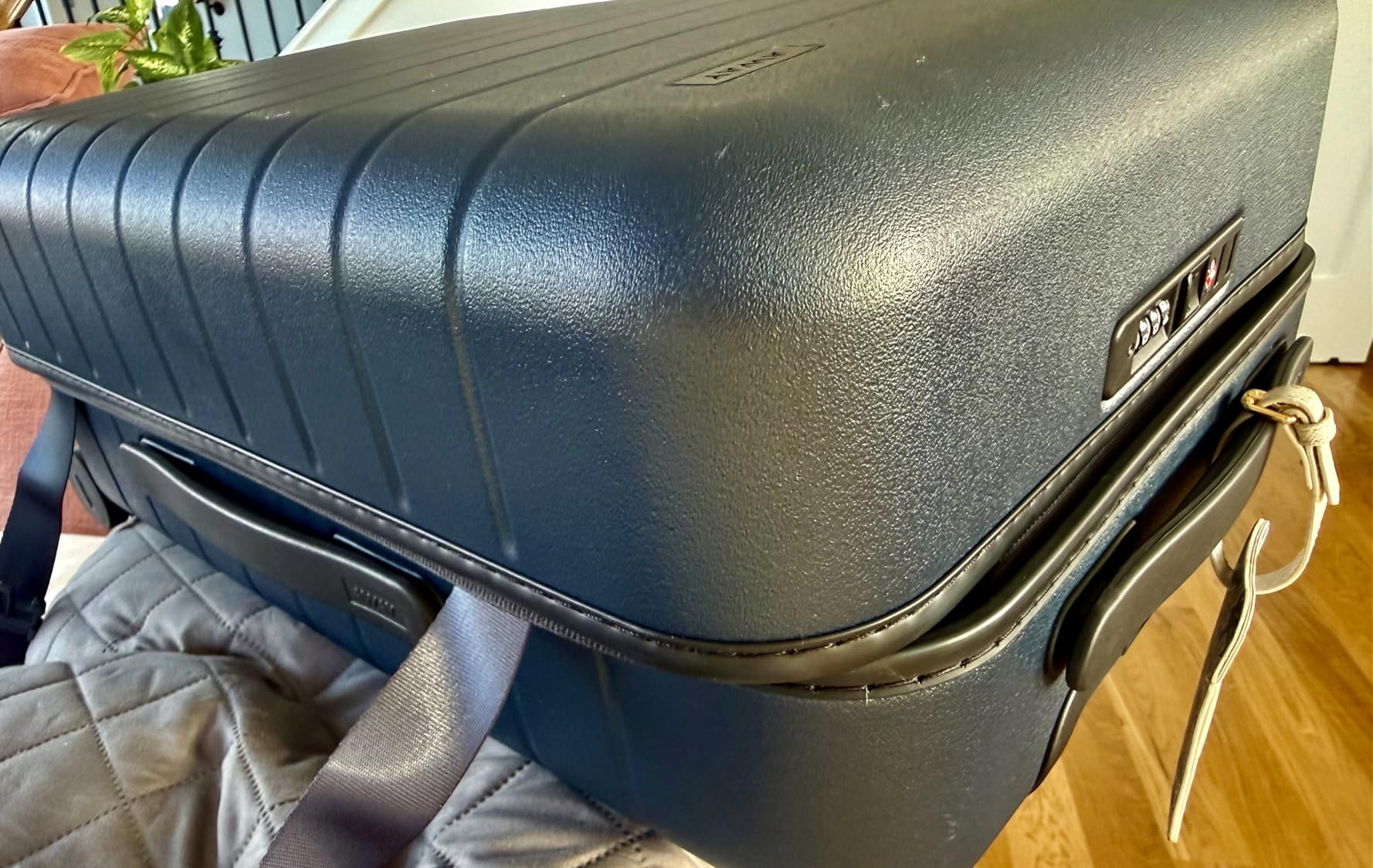 Away The Carry-On Luggage, 22-inch Lightweight Hardside Spinner Suitcase customer photo 2