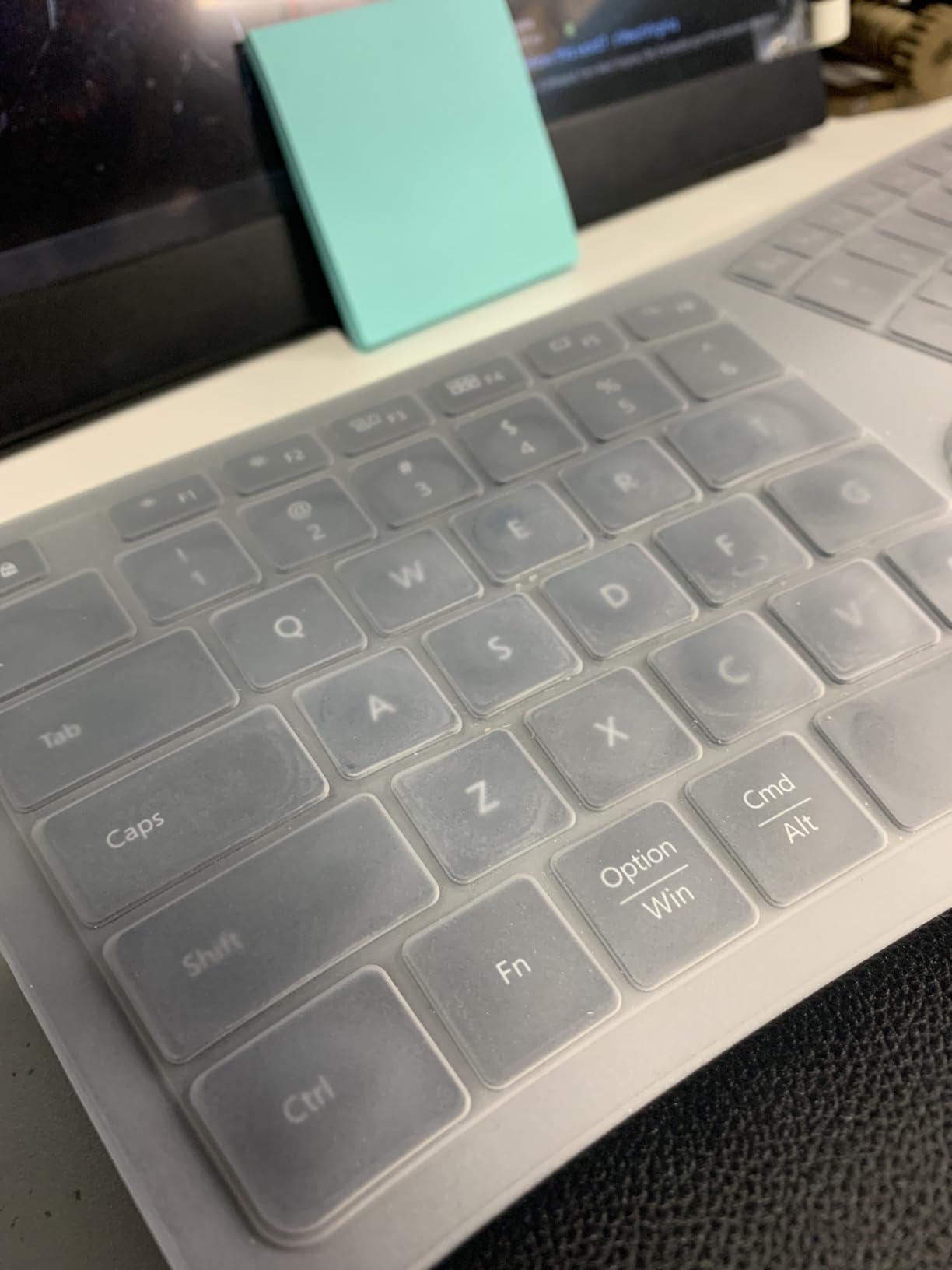 ProtoArc EK01 Plus Backlit Bluetooth Ergonomic Keyboard, Full Size, Grey | Adjustable brightness, split design, cushioned wrist rest, connect 3 devices via Bluetooth/2.4G, 2000mAh USB-C rechargeable customer photo 1