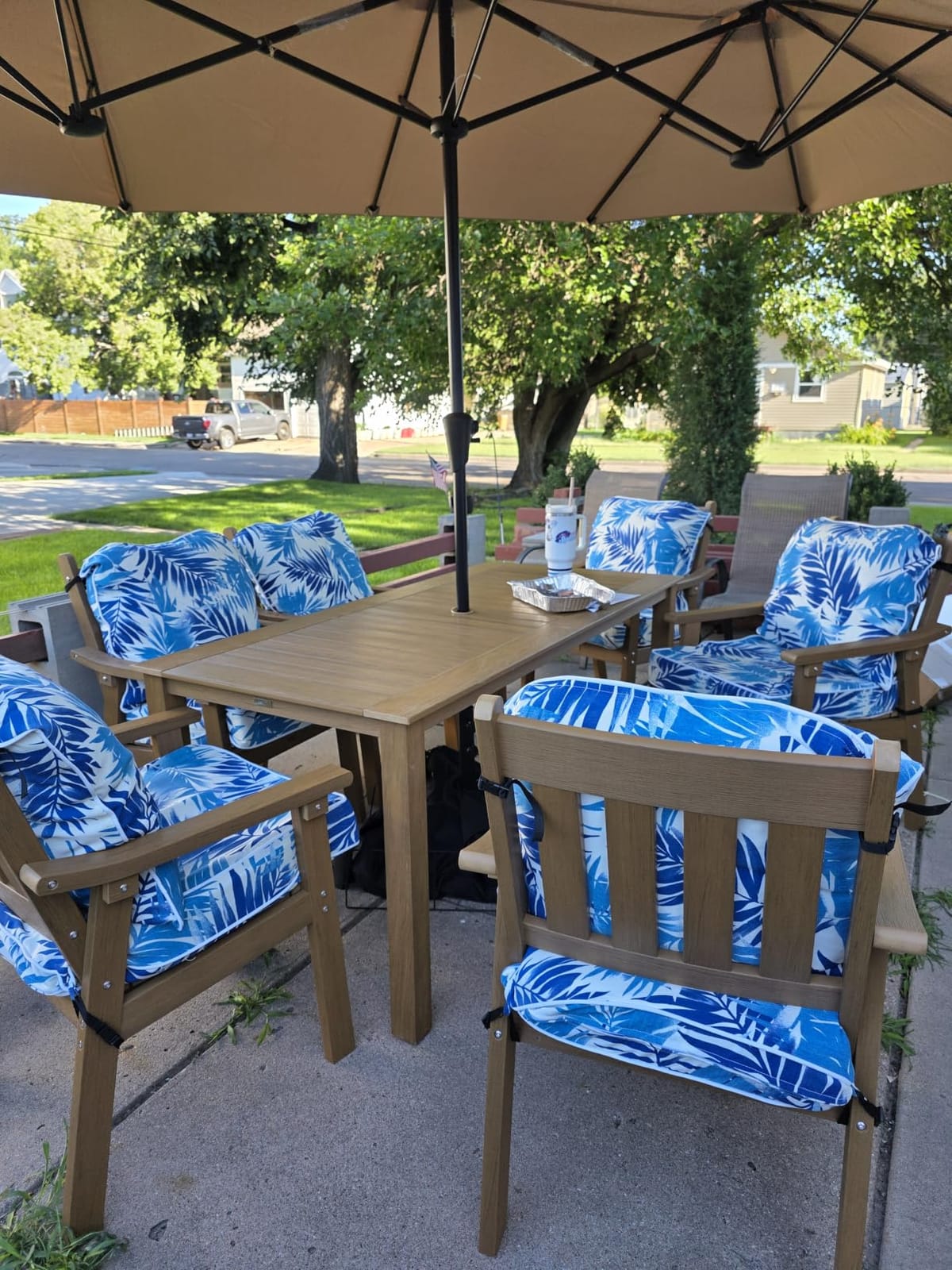 YEFU HIPS Patio Table Set: 7 Piece Outdoor Table and Chairs Dining Furniture Set with Umbrella Hole - Teak Modern Plastic Dining Sets 6 Person for Outside Deck with Metal Aluminum Frame customer photo 1