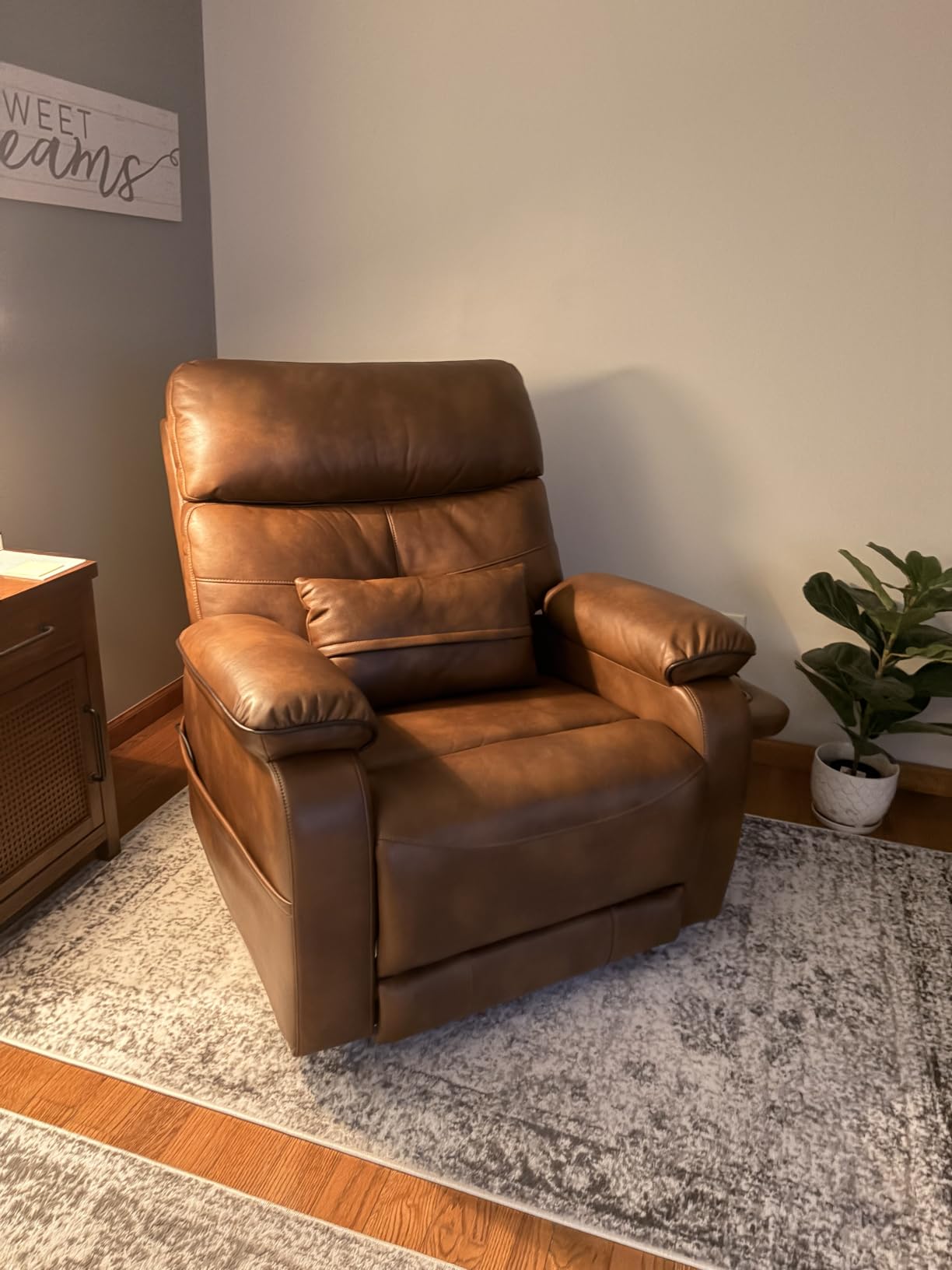 Dual Motor Power Lift Recliner Chair for Adult & Elderly, Leather, Beige | Infinite Position Lay Flat Lift Chair with Heat & Massage, Cup Holder, Lumbar Pillow, Wireless Charger, USB Ports, Leather customer photo 2