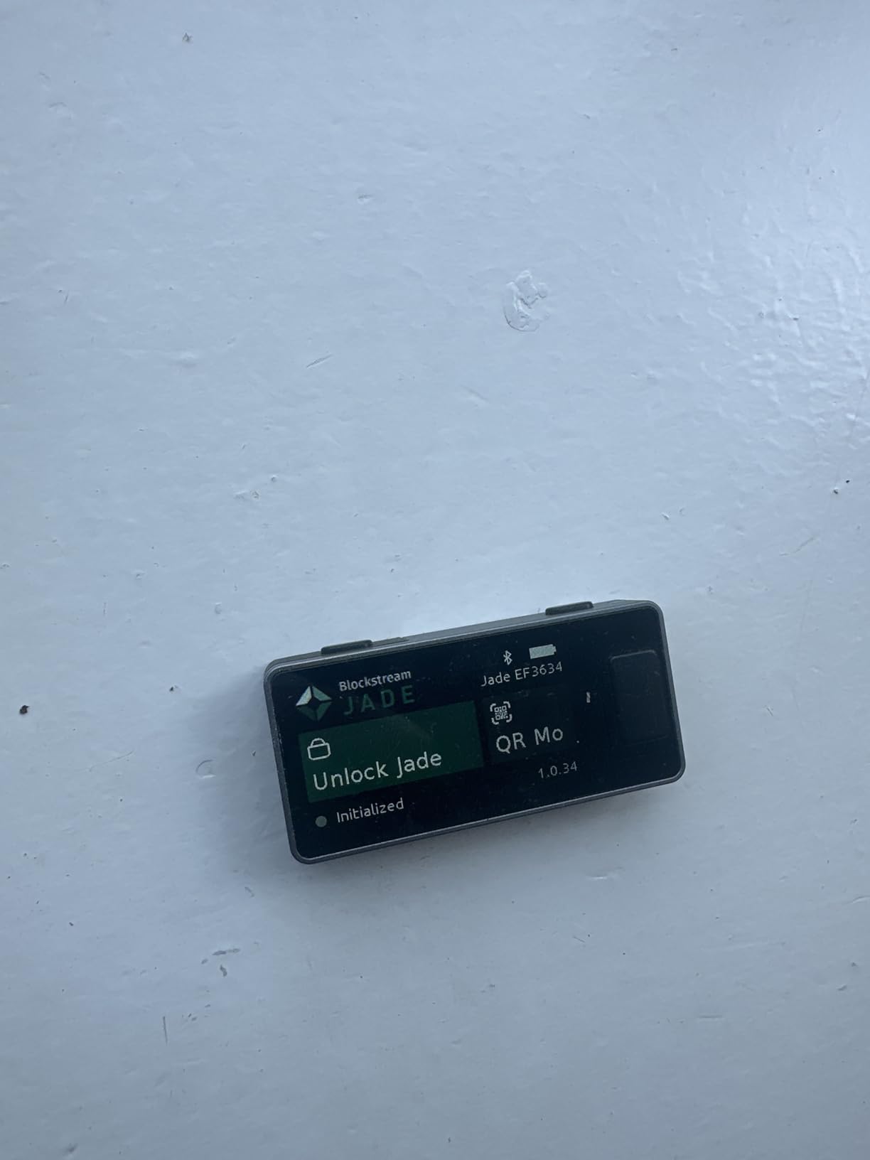 Blockstream Jade Plus - Bitcoin Hardware Wallet with Camera, Bluetooth, USB-C - Secure Offline Bitcoin Storage (Lunar Silver) customer photo 1