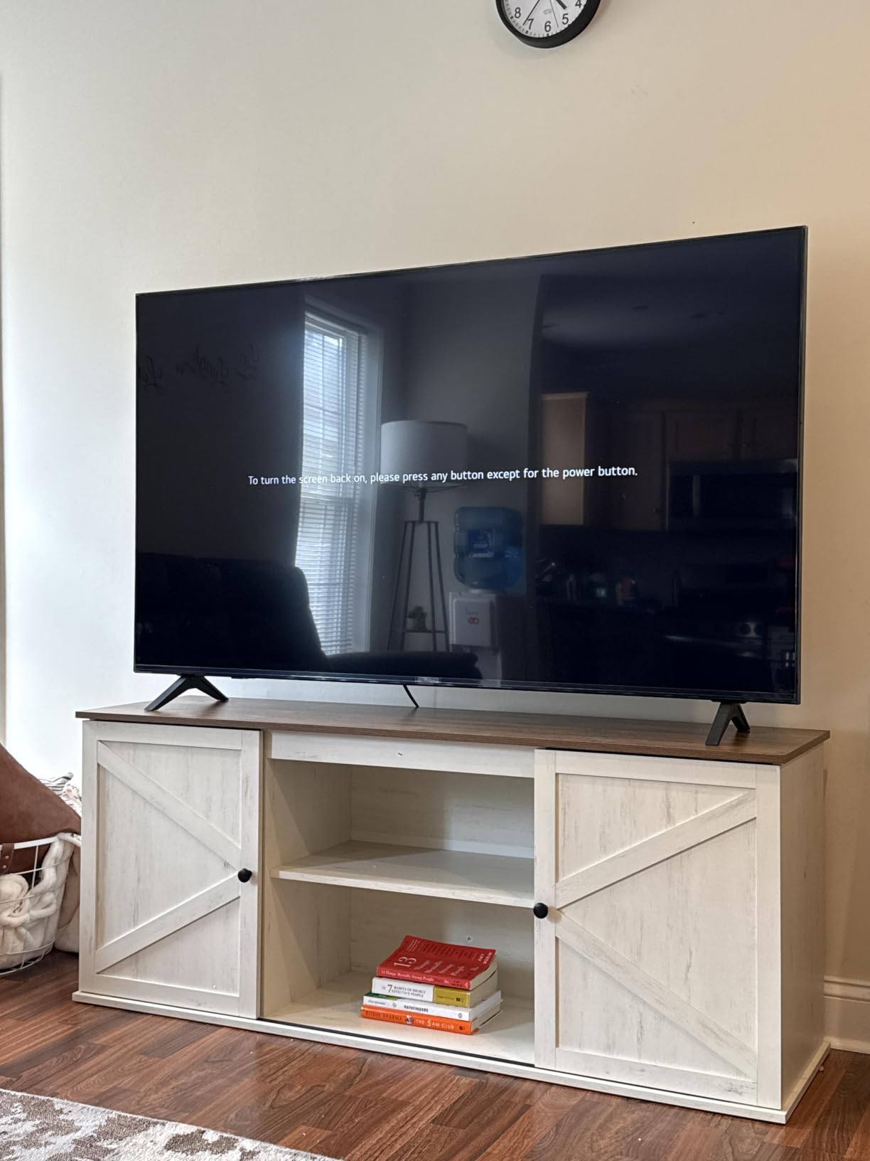 VASAGLE Farmhouse TV Stand for 80'' TV, Media Console, Sliding Barn Doors | Entertainment Center with Storage Cabinets, for Living Room, Rustic White and Honey Brown, HAINS Collection ULTV537W01 customer photo 1