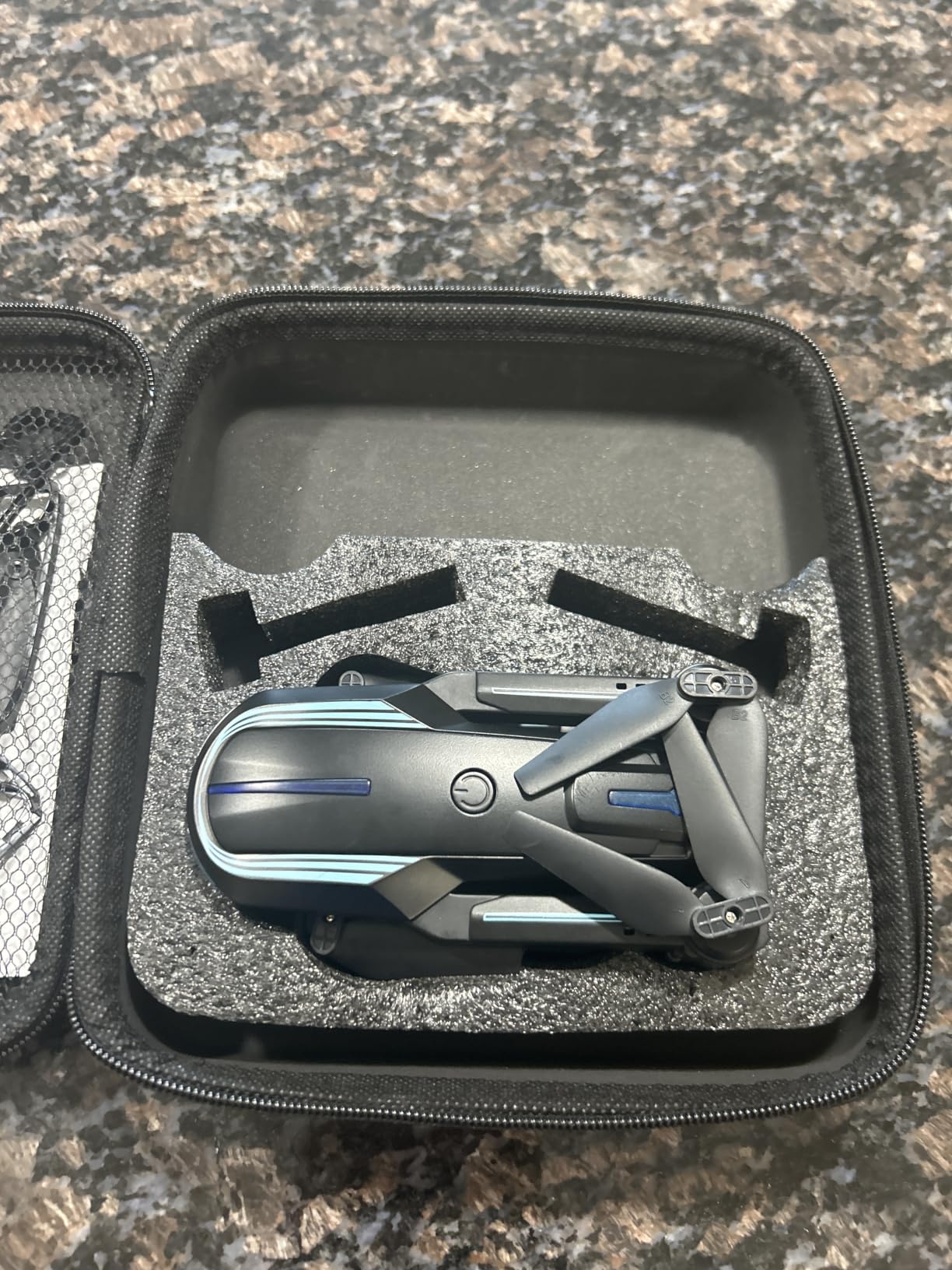Drone with Camera for Adults Beginners Kids, Fun 1080P Foldable Mini Drone for Exciting Indoor Outdoor Play, RC Quadcopter with 2 Batteries, One Key Start, Easy to Fly, Altitude Hold, 3D Flips customer photo 2