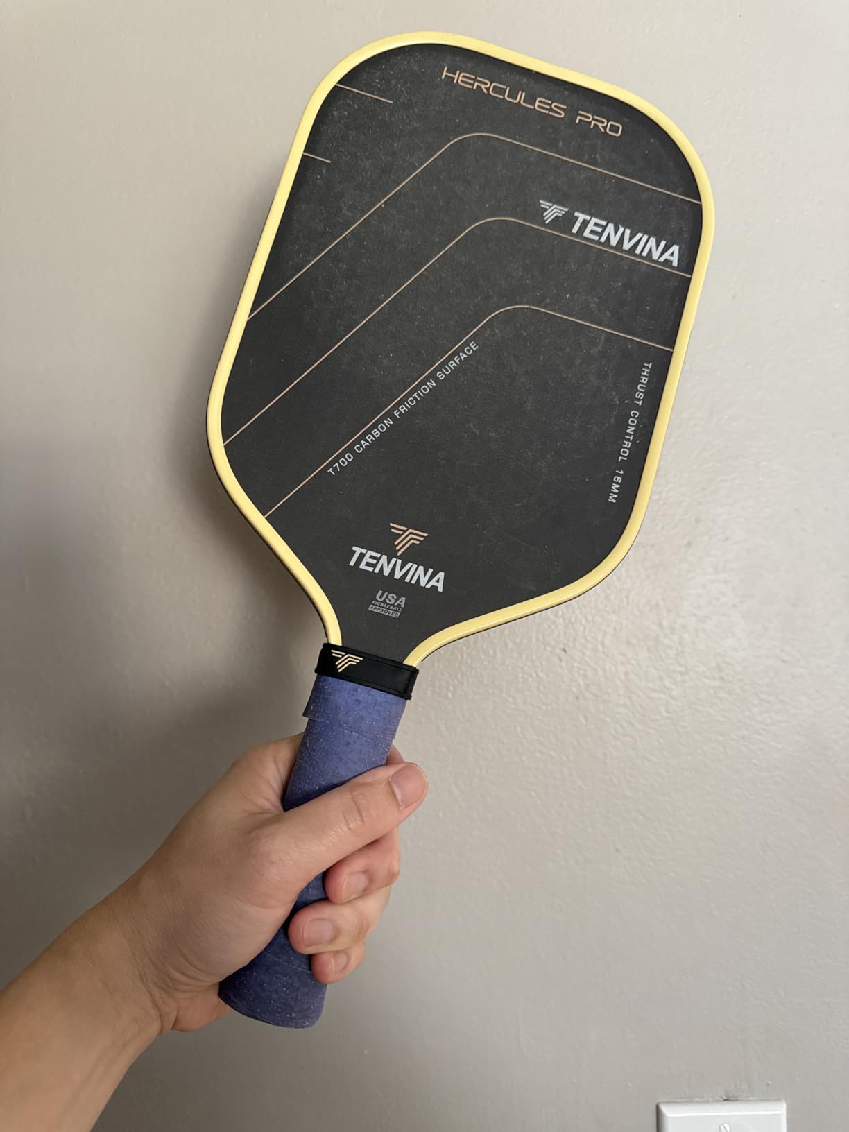 TENVINA Pickleball Paddles, Multi-Layer T700SC Textured Carbon Fiber Pickleball Paddle, Pickle Ball Paddle with Strong Spin & Power Surface, 4-Types of Shapes and Thicknesses, USAPA Approved customer photo 1