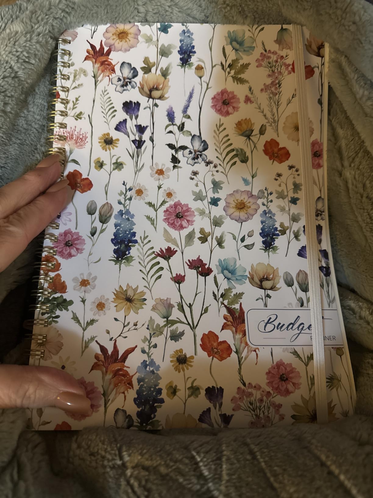Aesthetic Budget Planner & Monthly Bill Organizer, Undated Budget Book | Wildflowers Monthly Finance Planner with Expense Tracker, Budget Notebook & Account Book to Manage Your Finances customer photo 1