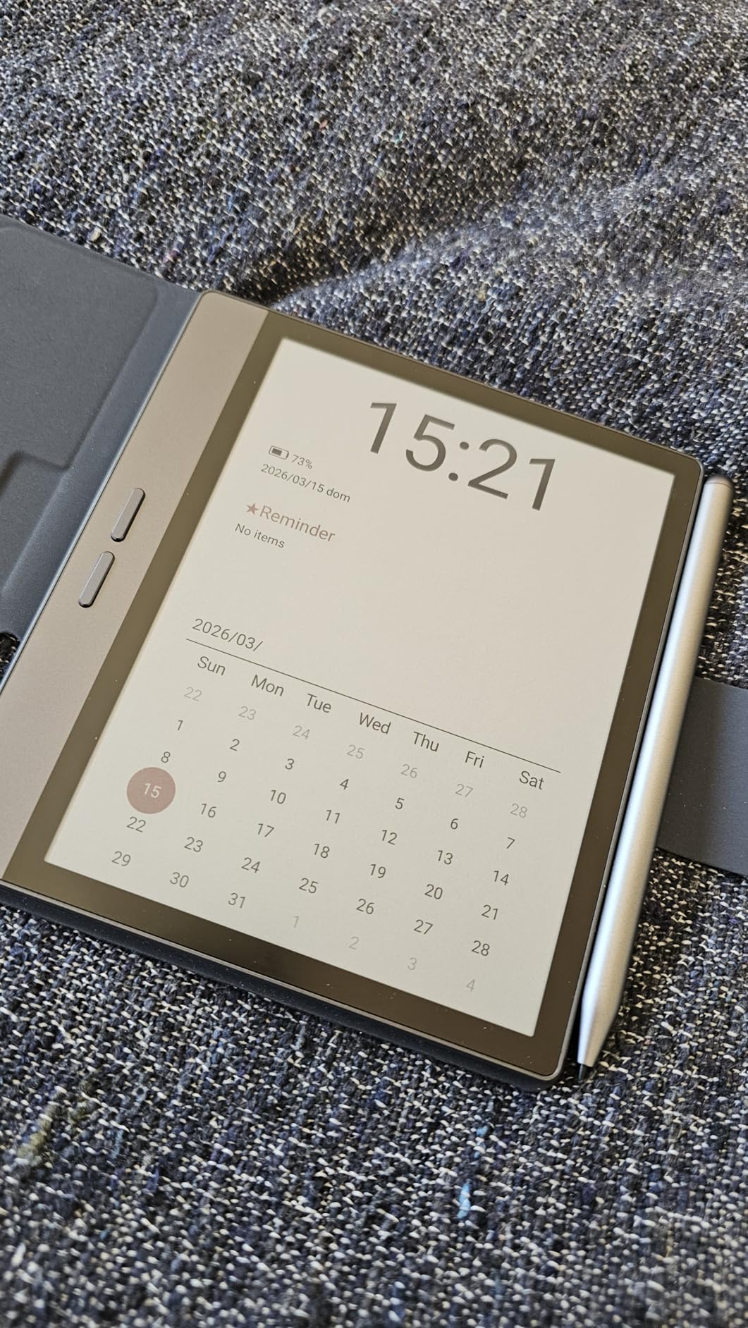 Bigme 7 Inch Color eBook Reader with Stylus for Note-Taking, 4G Connectivity, 8+128GB customer photo 1