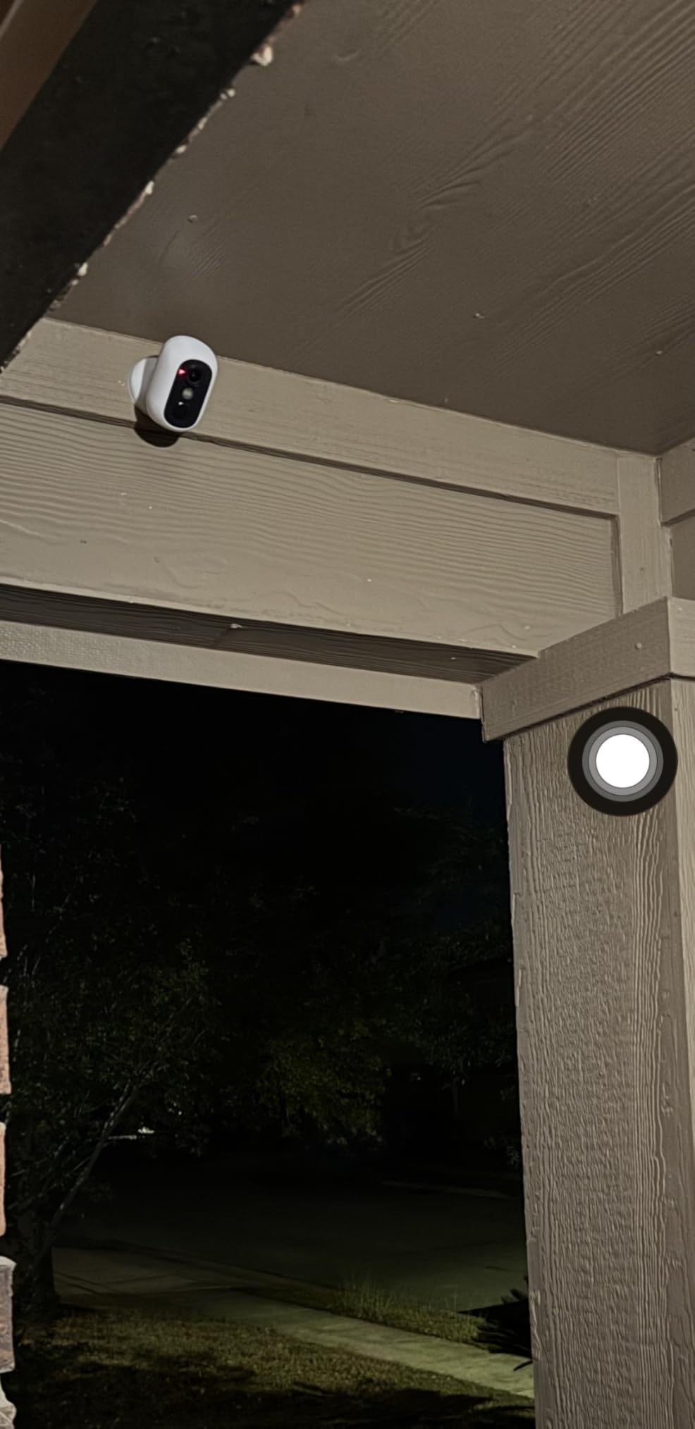 eufy Security eufyCam C35, Wireless Security Camera, Outdoor and Indoor, Magnetic Mount, Color Night Vision, Local Storage, No Monthly Fee, IP67, Supports Solar Panel, White customer photo 2
