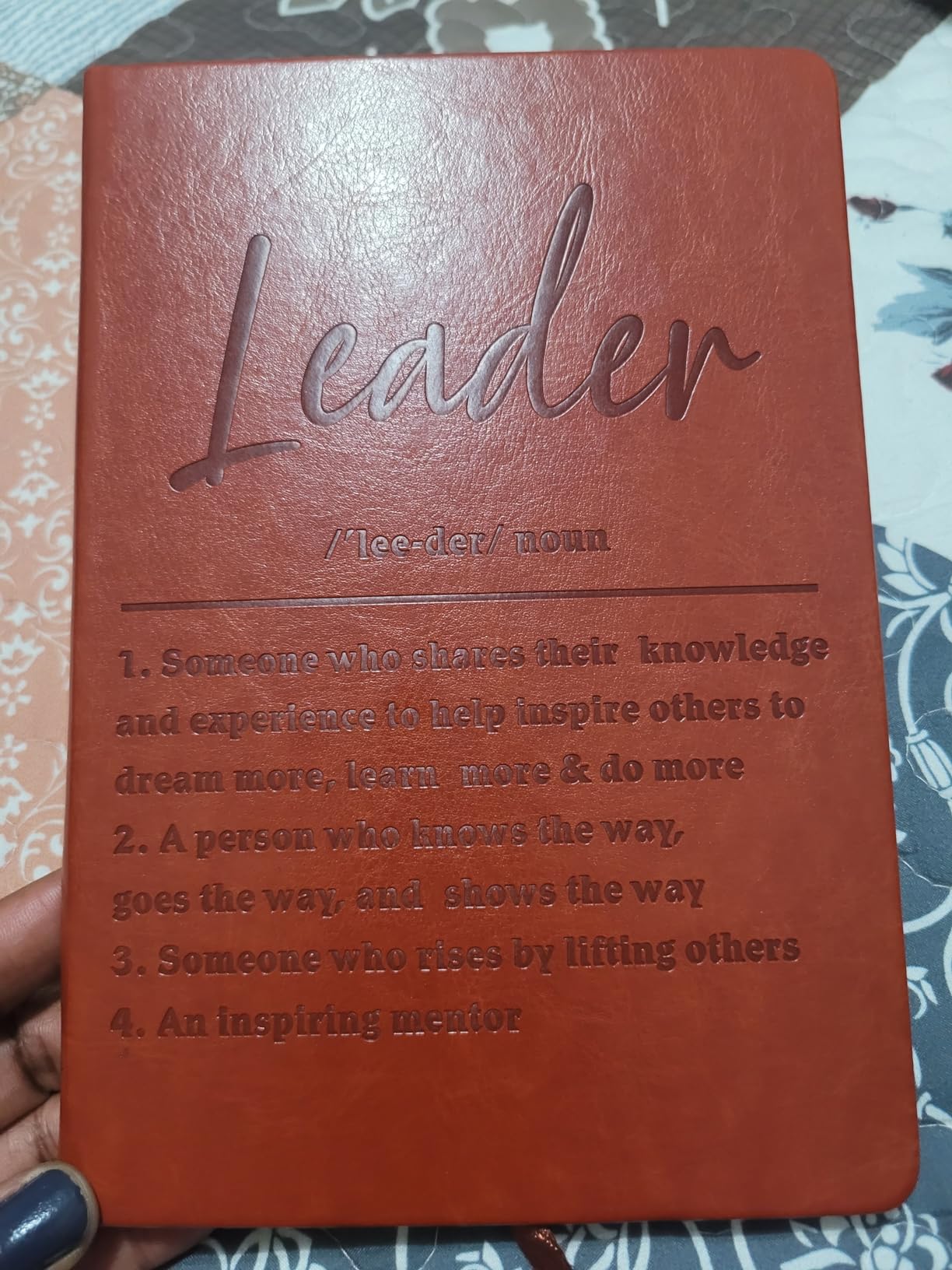 WHLBHG Leader Gifts Boss Line Leather Journal Appreciation Gifts (Cyan) - Leadership Notebook for Writing Executive Notebook for Work Coworkers Manager Gift for Women Men customer photo 2