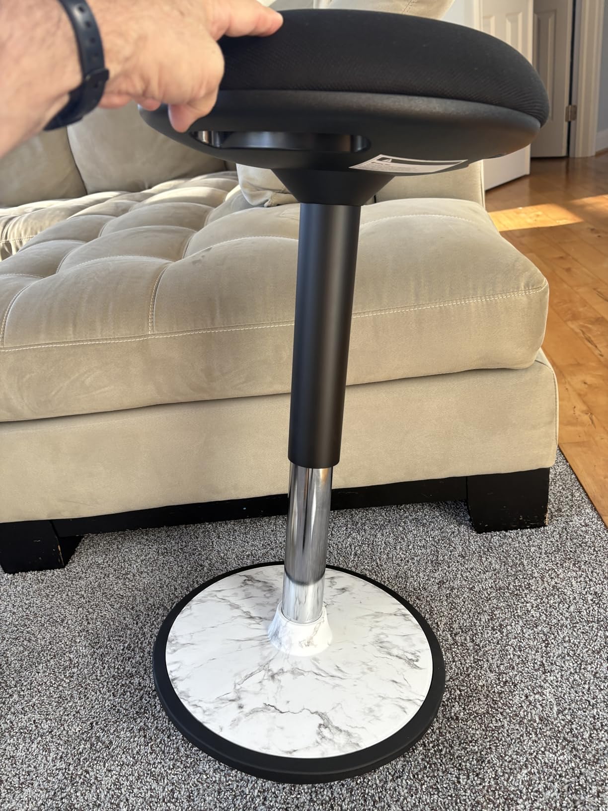 Adult Wobble Stool - Anti-Fatigue Standing Desk Stool with 360° Rocking Non-Slip Curved Base, Height Adjustable 22-32 Inch Standing Chair for Home & Office, Walnut customer photo 2