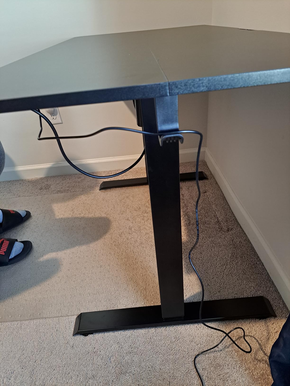 Veken 47.2 Inch Large Electric Standing Desk, Gaming Table, Black | Height Adjustable Sit Stand Up Computer Tables for Home Office, Study, Writing customer photo 1