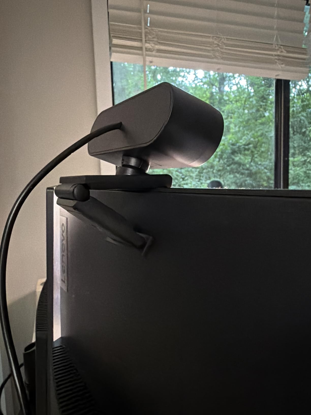 AOC 4K Webcam for PC, Streaming Computer Camera with Noise-Canceling Mic customer photo 2