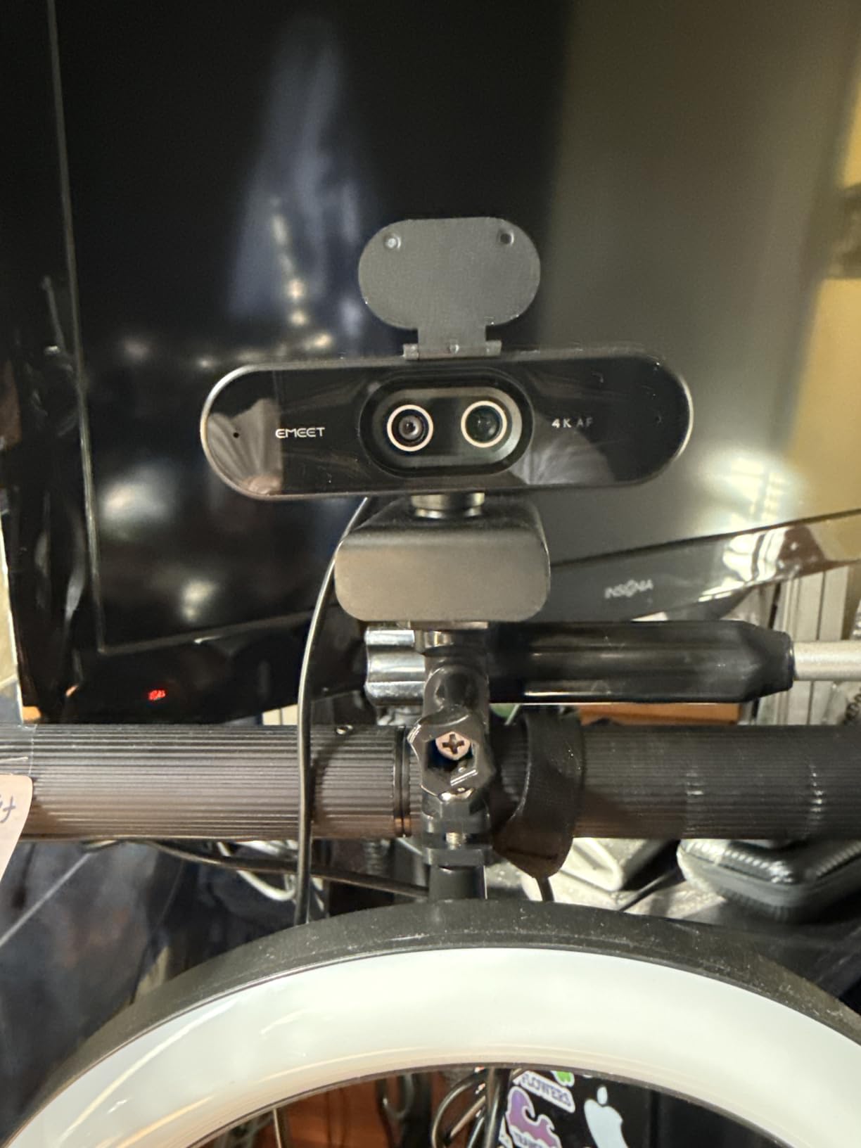 EMEET C60E Dual-Camera 4K Webcam for Streaming, Wide-Angle and Telephoto Cameras, Max 11X Hybrid Zoom & PDAF Autofocus, Remote Control, RGB Lighting, 2 Mics, Ideal for Livestreaming and Online Meeting customer photo 1