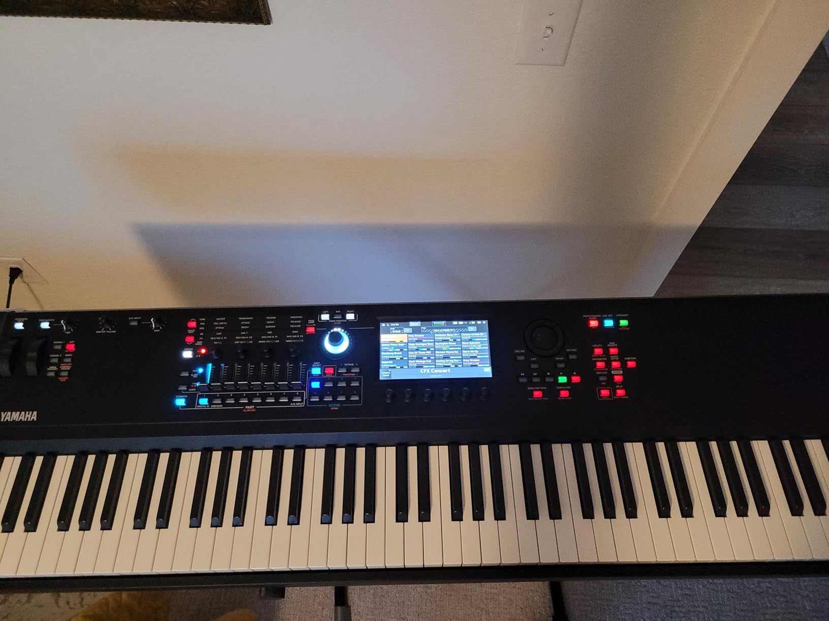 Yamaha 88-Key Music Synthesizer, Graded Hammer Action, Realistic Feel - MODX M8 customer photo 1