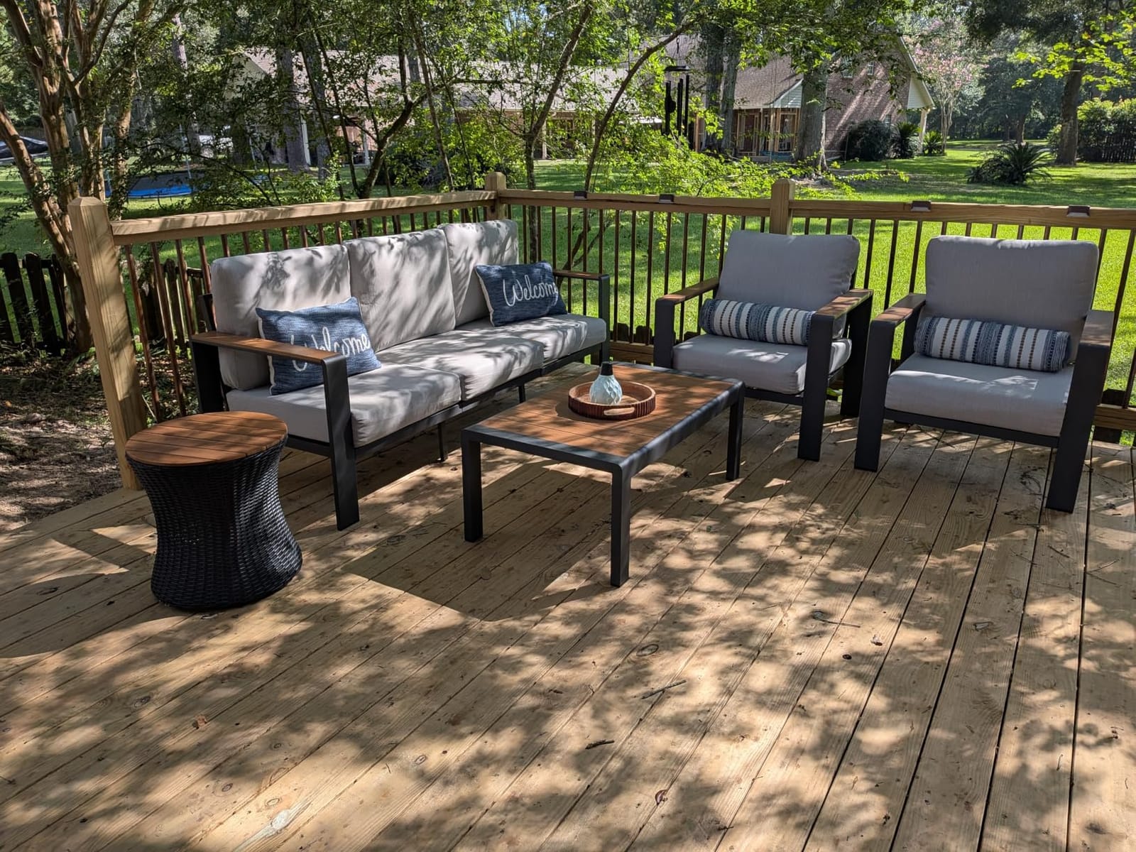 Aluminum Outdoor Patio Furniture Set with Coffee Table, 4 Piece Patio Conversation Sets with Washable Thick Cushions, Outdoor Sectional Furniture Set for Porch, Balcony, Deck, Silver customer photo 1