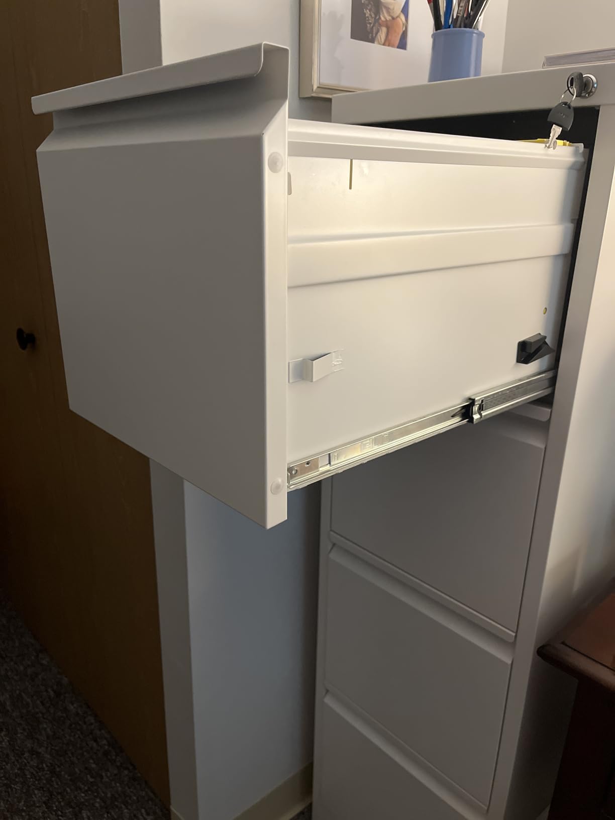 5 Drawer Vertical File Cabinet with Lock, Metal Filing Cabinets for Home Office, Heavy Duty File Storage Cabinet for Legal/Letter/A4 Documents, Easy to Assemble, Black customer photo 2