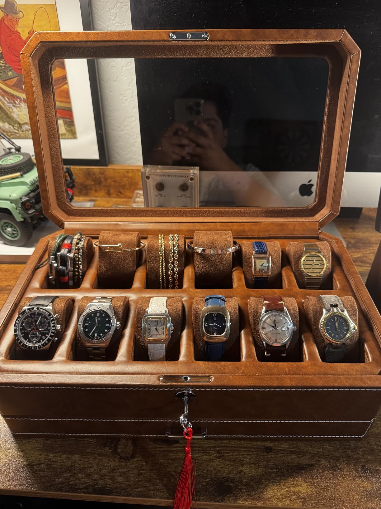 ROTHWELL 12-Slot Solid Walnut Watch Box with Valet Drawer - Premium Jewelry Display Case Organizer with Locking Glass Top and Microsuede Liner for Men & Women (Tan Interior) customer photo 1