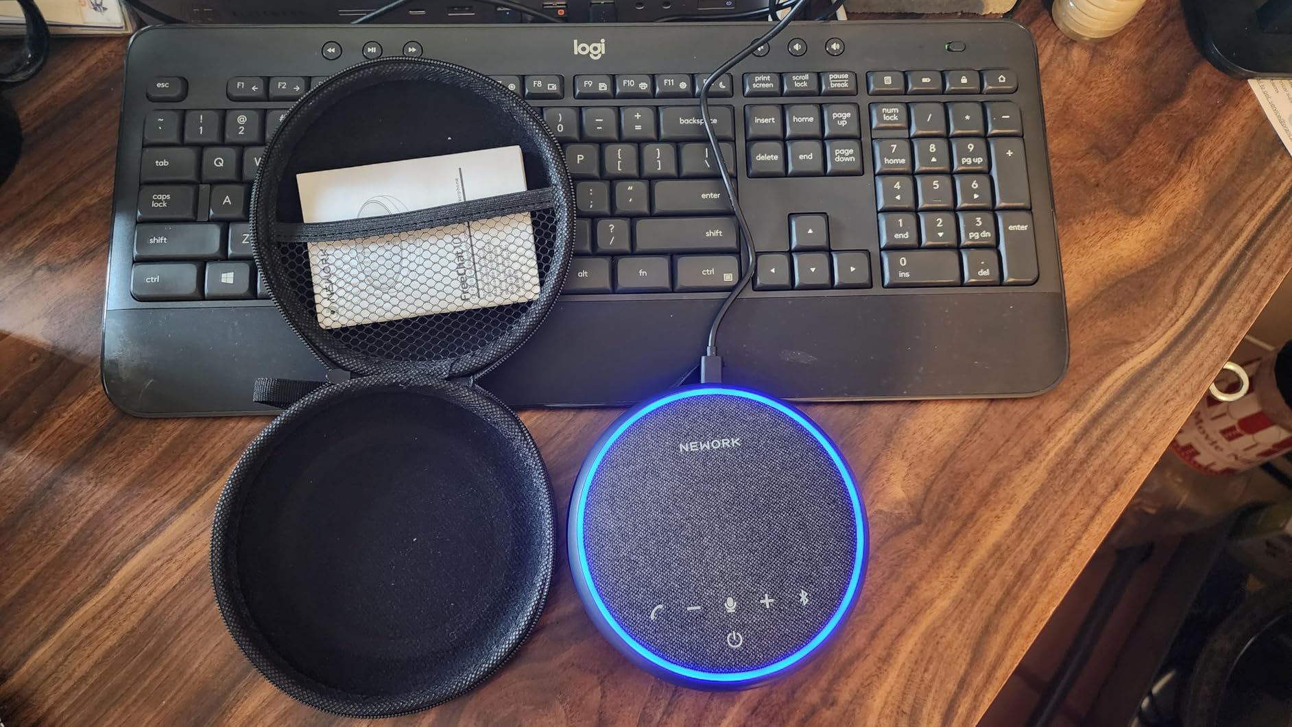 FreeChat Conference Speakerphone, 3 AI Mics 360 Voice Pickup | Smart Noise Cancelling, Portable Speaker for Video Calls, Home Office & Small Team Meetings customer photo 1