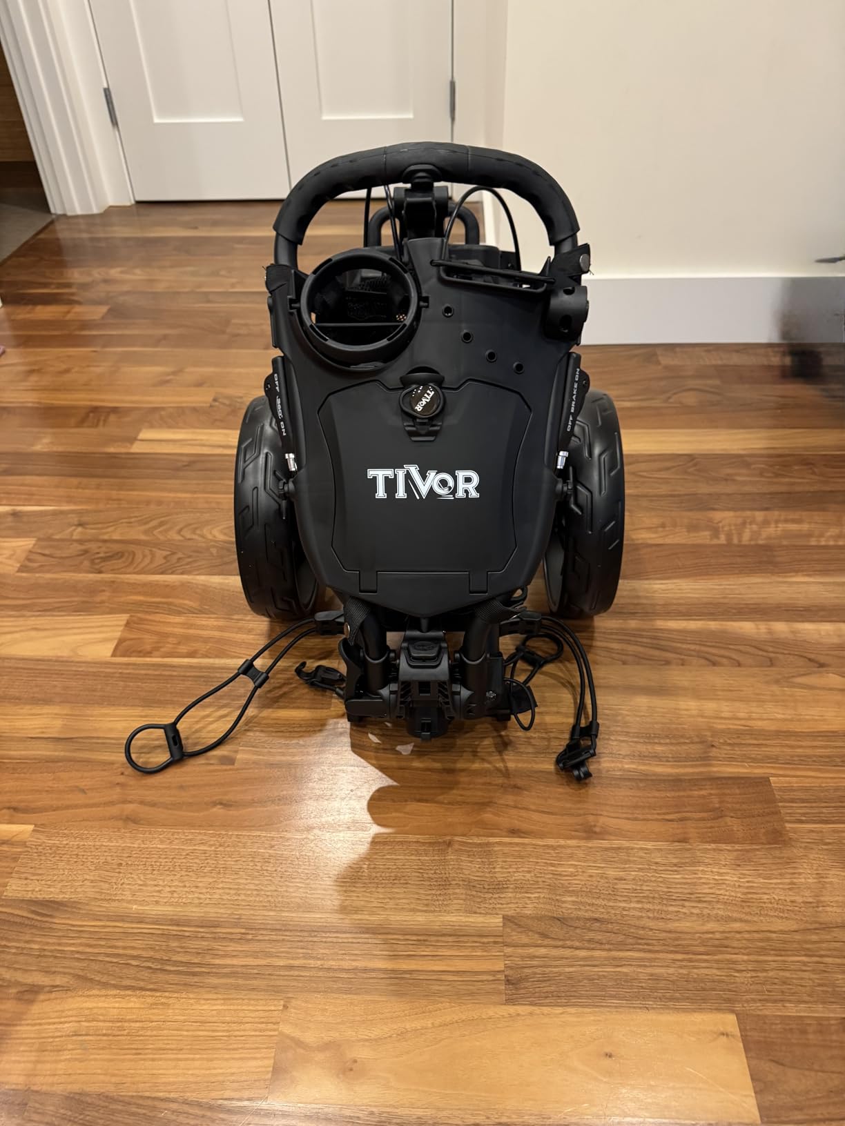 Tivor Golf Push Cart with 360 Front Wheels & Handbrake, 3 Wheel Pull Cart Offers One-Click Folding and All-Terrain Mobility customer photo 2
