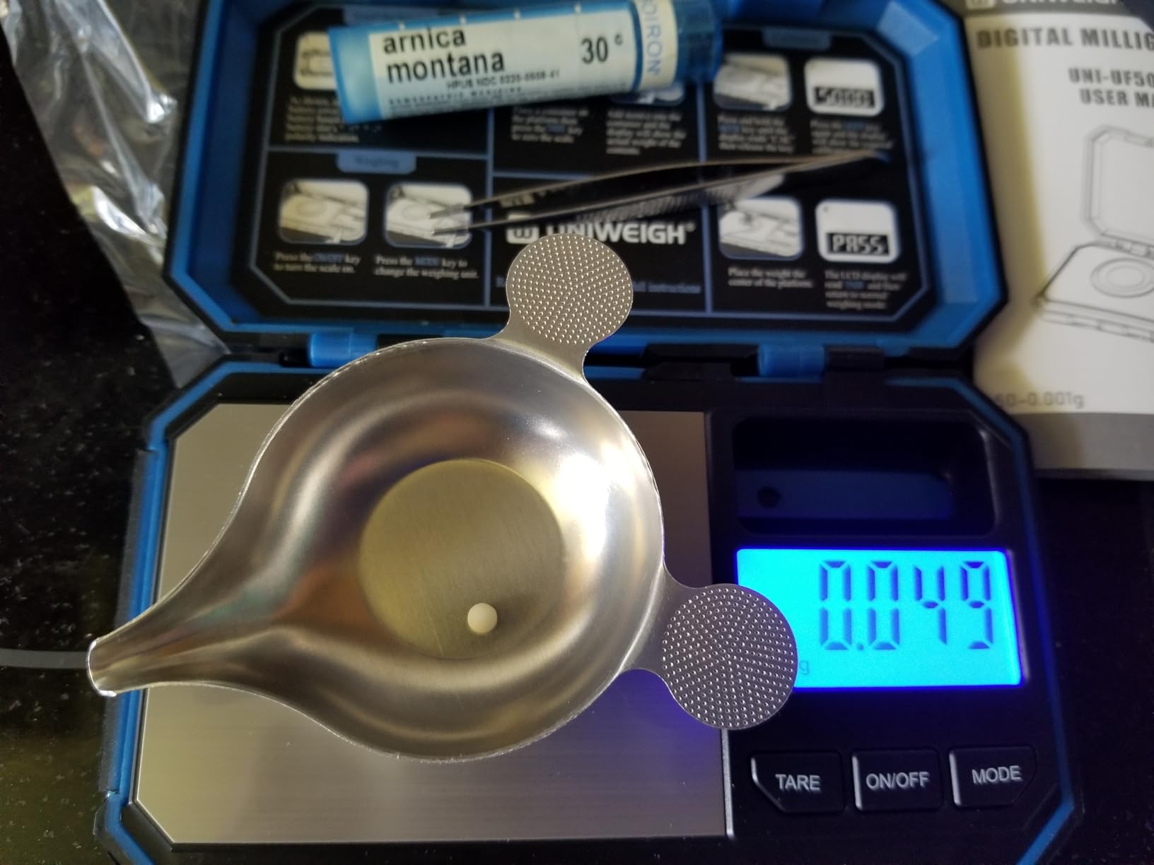 Milligram Scale Precision 0.001g/50g | Digital Jewelry Scale for Powder,Gold,Gem,Reloading,Micro Gram,Coins Scale 6 Units,Tare,Pocket mg Scale with Cal Weight customer photo 1
