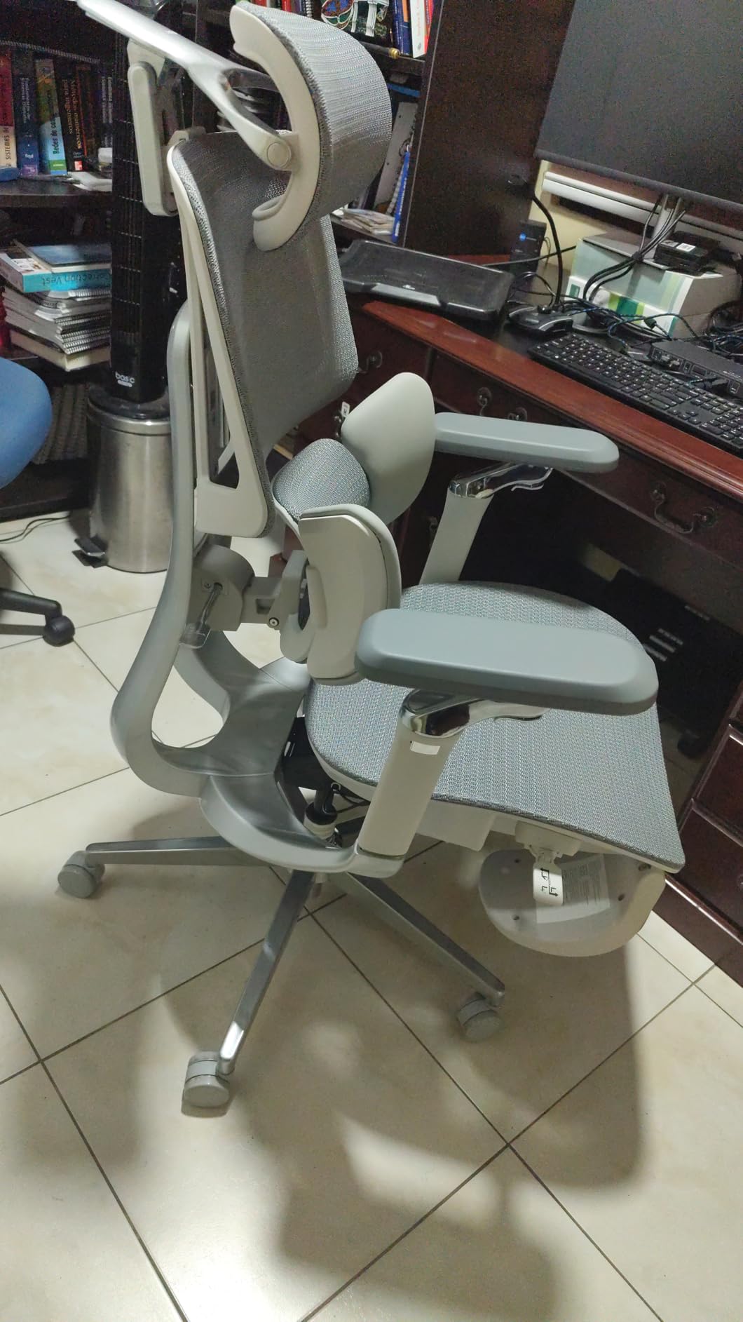 Hbada E3 Air 2026 Ergonomic Office Chair, 3-Zone Lumbar Support, Auto Recline, 4D Headrest & Armrests customer photo 1