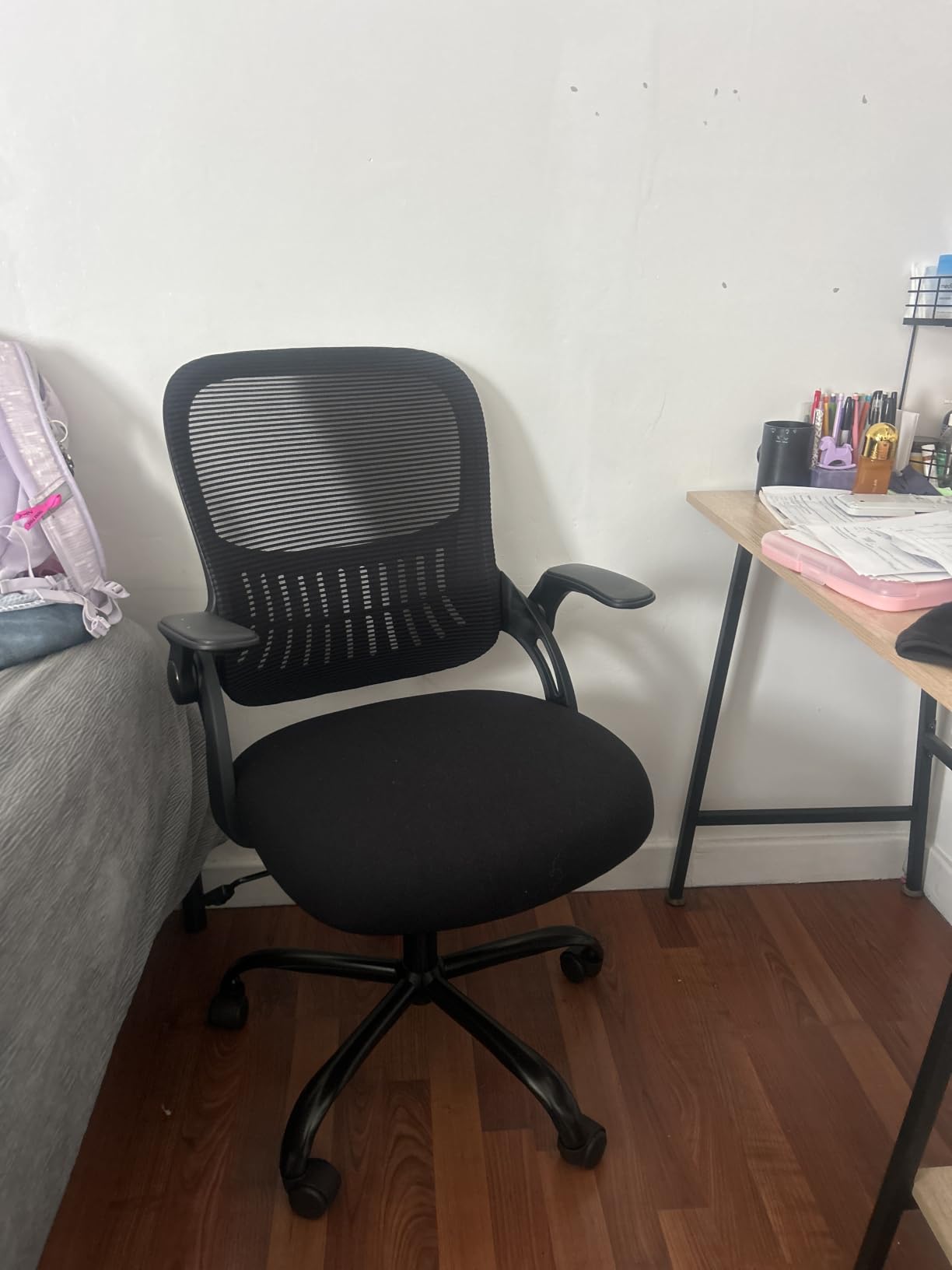 Sweetcrispy Home Office Managerial Executive Chair with Ergonomic Design, Mid-Back Mesh 360 Swivel, Comfortable Lumbar Support, Comfy Arms for Bedroom,Study,Student, Black customer photo 1