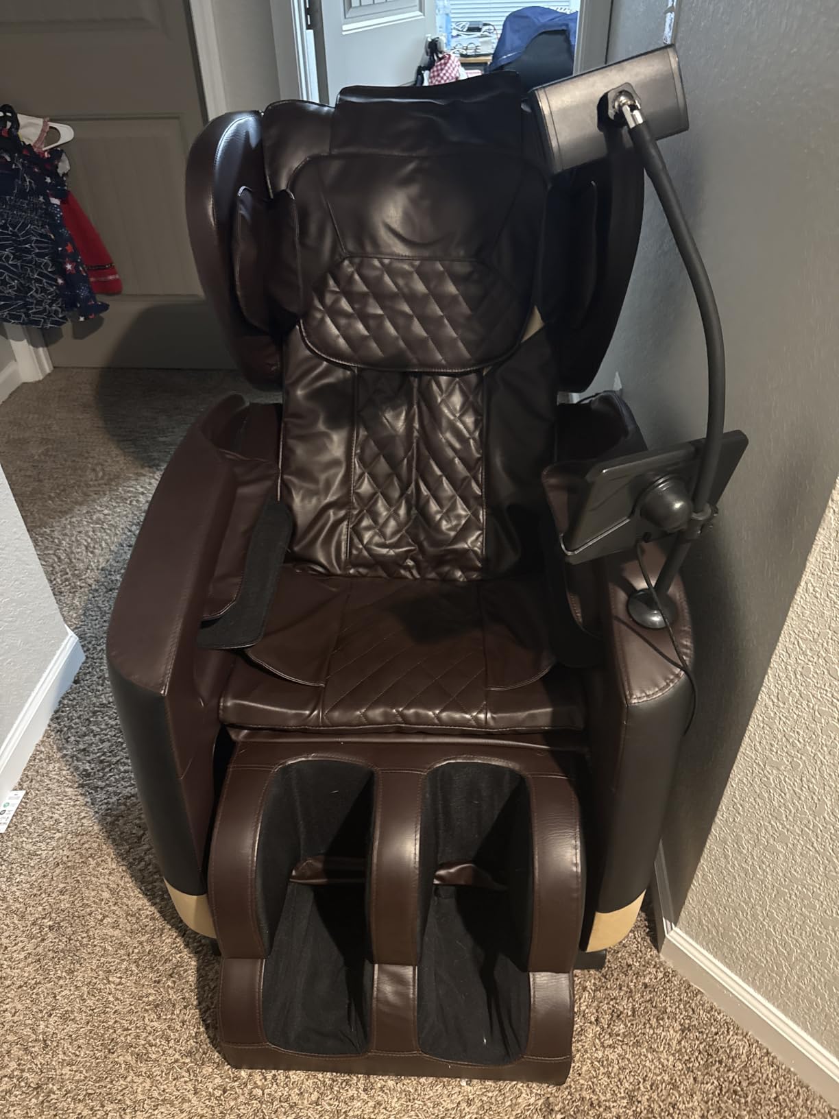 FURNIMAT Massage Chair Full Body Zero Gravity Recliner, 2026 New Version | 14 Shiatsu Rollers, 10 Airbags, 5 Auto Modes, Heated, Foot Massage, Bluetooth Speaker, Touchscreen for Back & Neck Pain, Spa customer photo 1