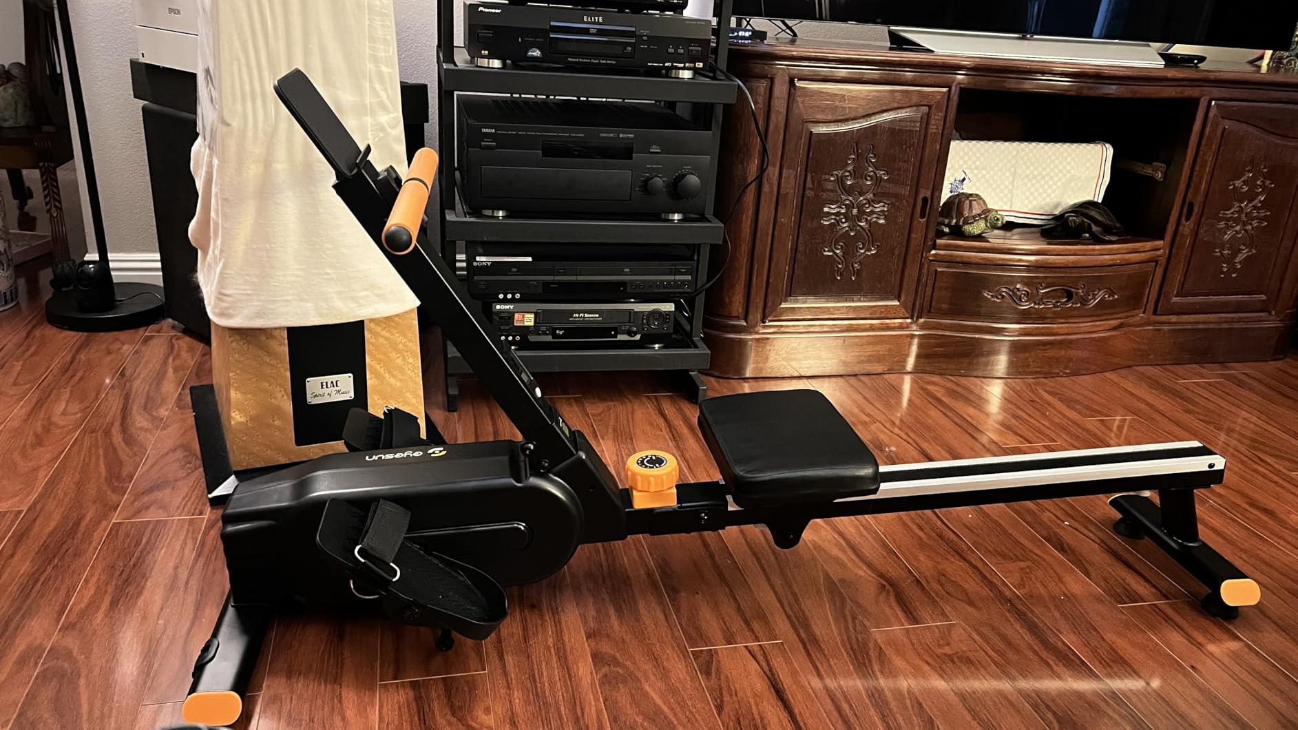 Water Rowing Machine for Home, Wooden Rower Machine with Realistic Water Resistance, Full Body Workout Exercise Equipment with LCD Monitor, Quiet Smooth Glide, Upright Storage for Home Gym Fitness customer photo 2