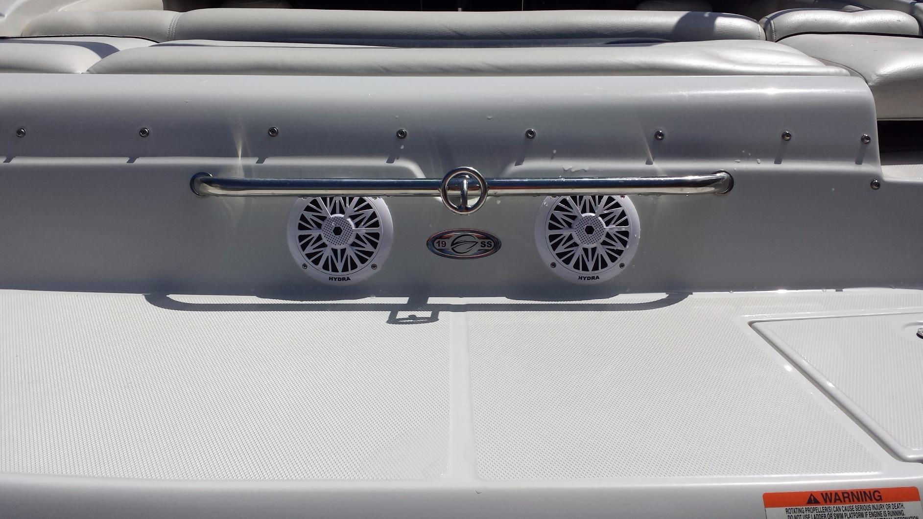 Pyle 5.25 Inch Dual Marine Speakers - 2 Way Waterproof and Weather Resistant Outdoor Audio Stereo Sound System with 150 Watt Power, Poly Carbon Cone, Cloth Surround and Low Profile Design - 1 Pair customer photo 1