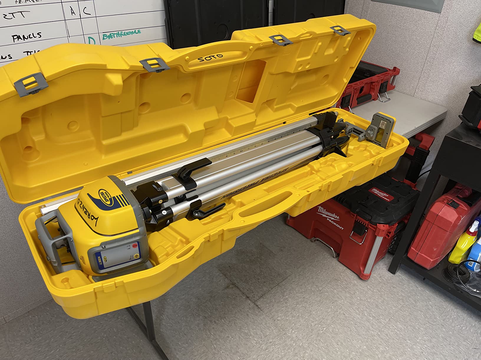Spectra Precision LL300N-1 Self Leveling Rotary Laser Kit with Tripod, GR151 Professional - System Case - Grade Rod (Tenths) HL450 Receiver and Alkaline Batteries – Rugged IP66 Job-Site Performance customer photo 2
