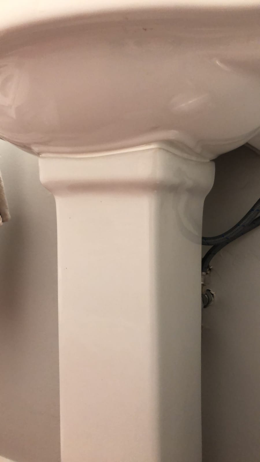Barclay - 3-874WH Stanford 460 Vitreous China Pedestal Lavatory Sink with 4-Inch Centerset, White customer photo 1