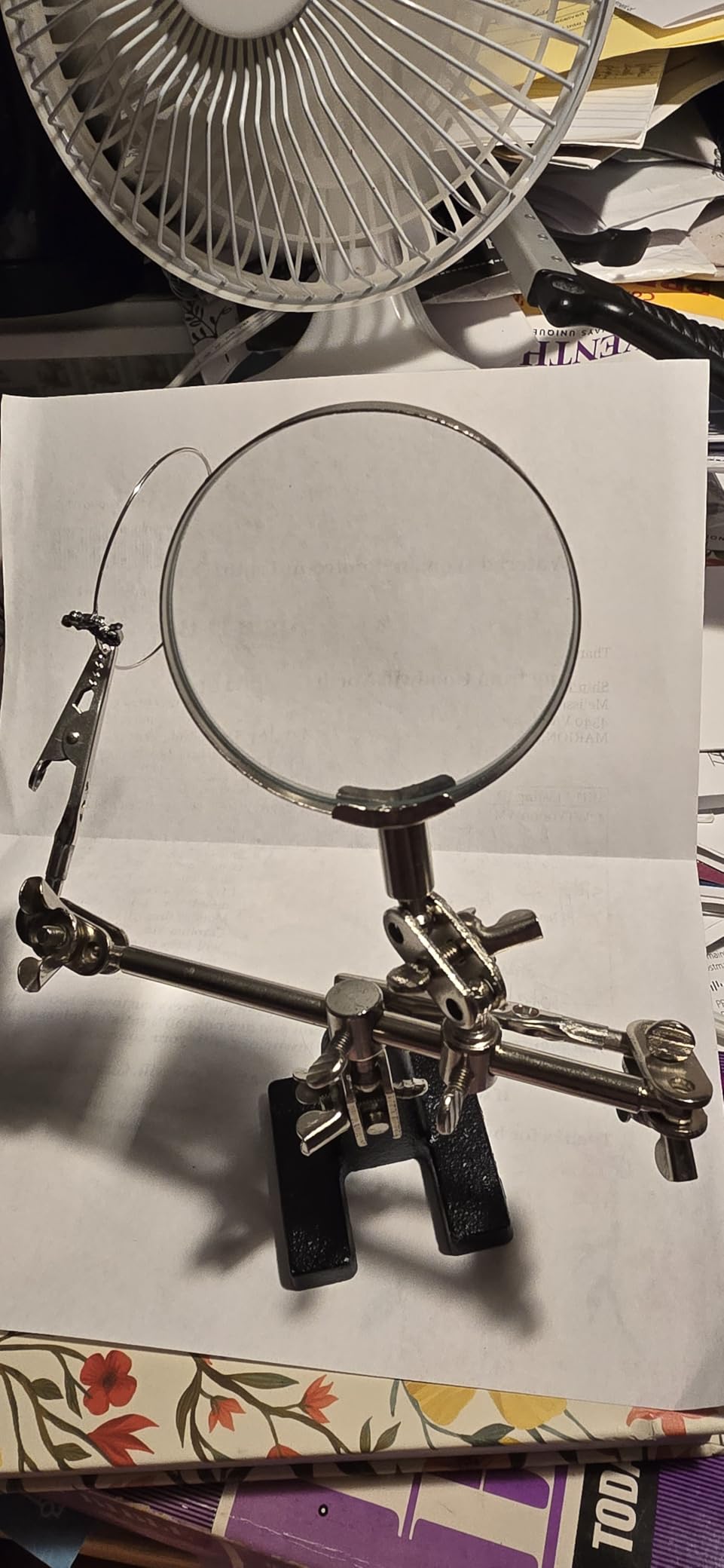 NEIKO 01902 Adjustable Helping Hand with Magnifying Glass, Third Hand Solder Aid, Soldering Wire Station Stand with Dual Alligator Clips and a Heavy Base, Beading & Jewelry Making Tools, Solder Holder customer photo 2