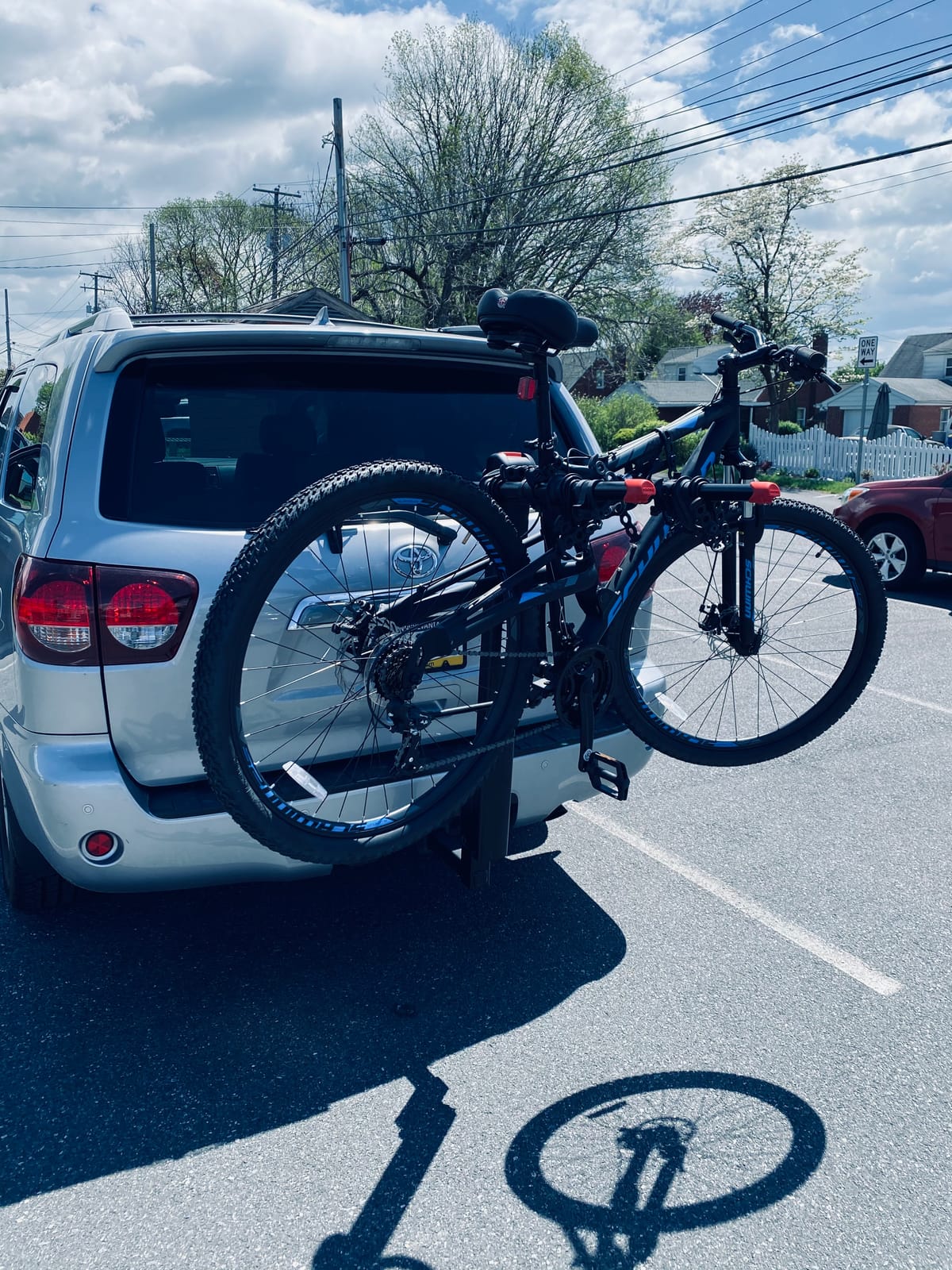 Yakima DoubleDown 4 Hitch Mount Bike Rack for Car, SUV & Truck customer photo 2