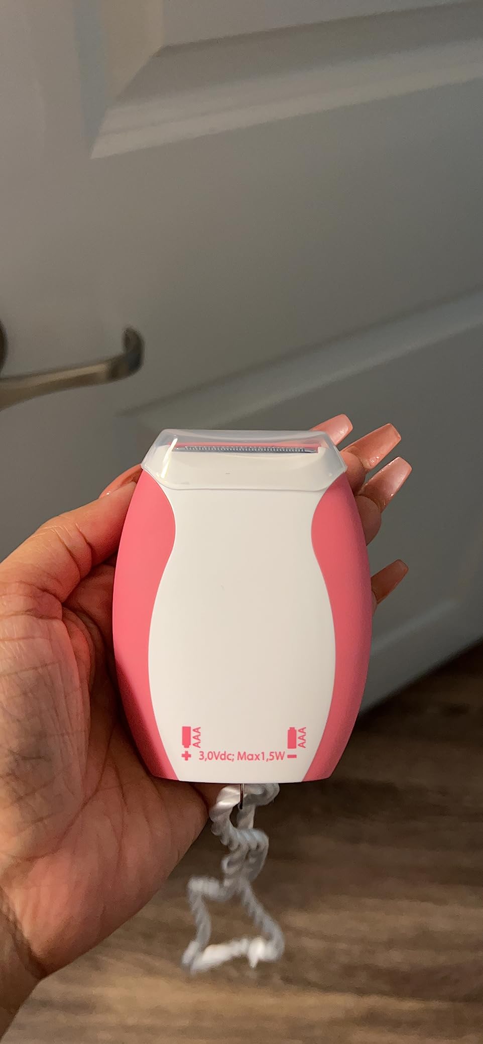 PalmPerfect Electric Shaver for Women, Triple Blade Razor, Wet/Dry customer photo 1