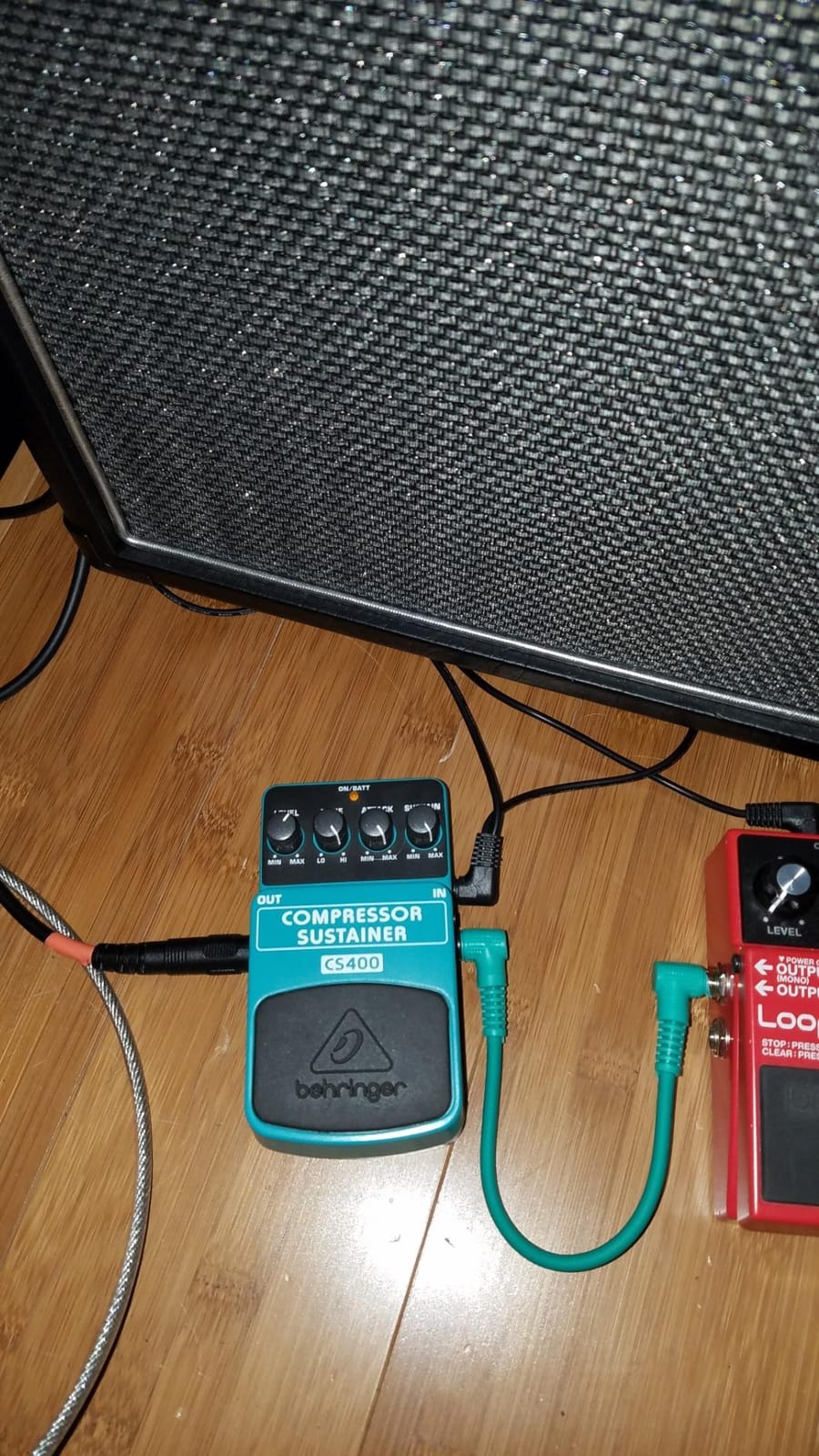 Behringer CS400 Compressor Sustainer Ultimate Dynamics Effects Pedal customer photo 1