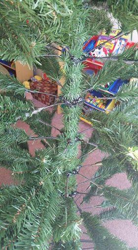 National Tree Company 7.5ft Unlit North Valley Spruce Christmas Tree customer photo 2