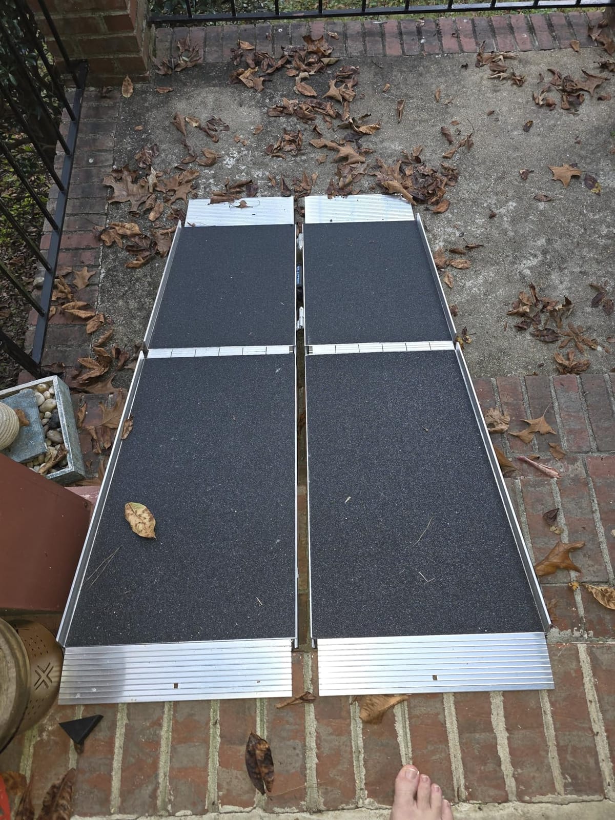 EZ-ACCESS Suitcase Trifold Wheelchair Ramp, Non Slip, 800 lb, Home, 8 ft customer photo 2